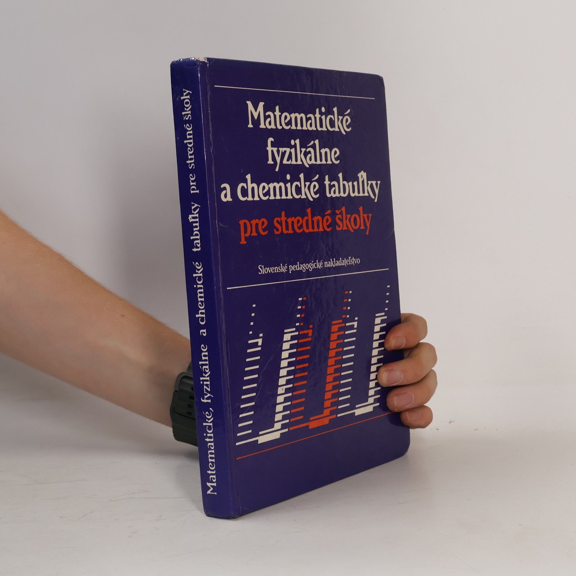 Jiří Mikulčák Matematické, fyzikálne a chemické tabuľky pre stredné školy