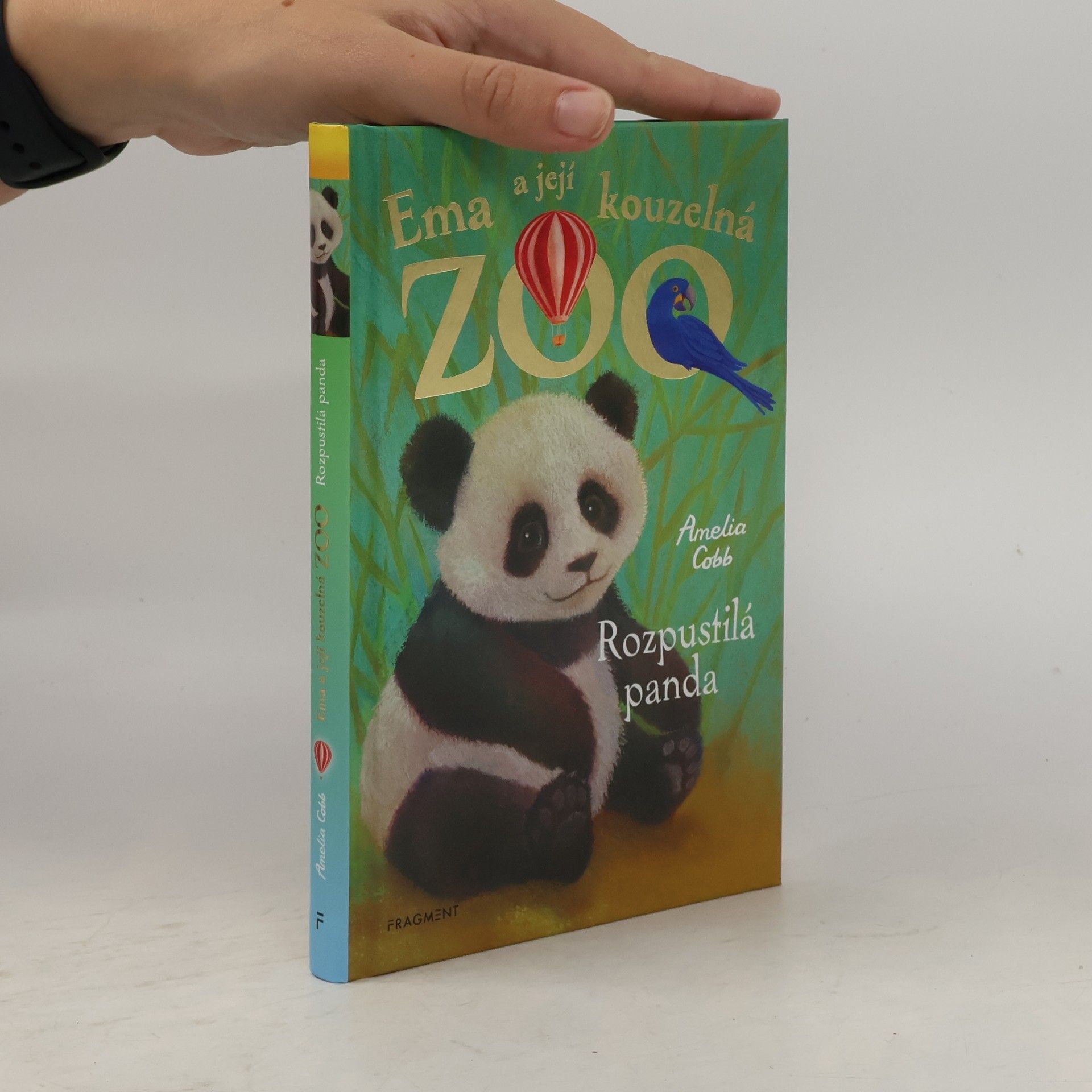 Amelia Cobb Rozpustilá panda