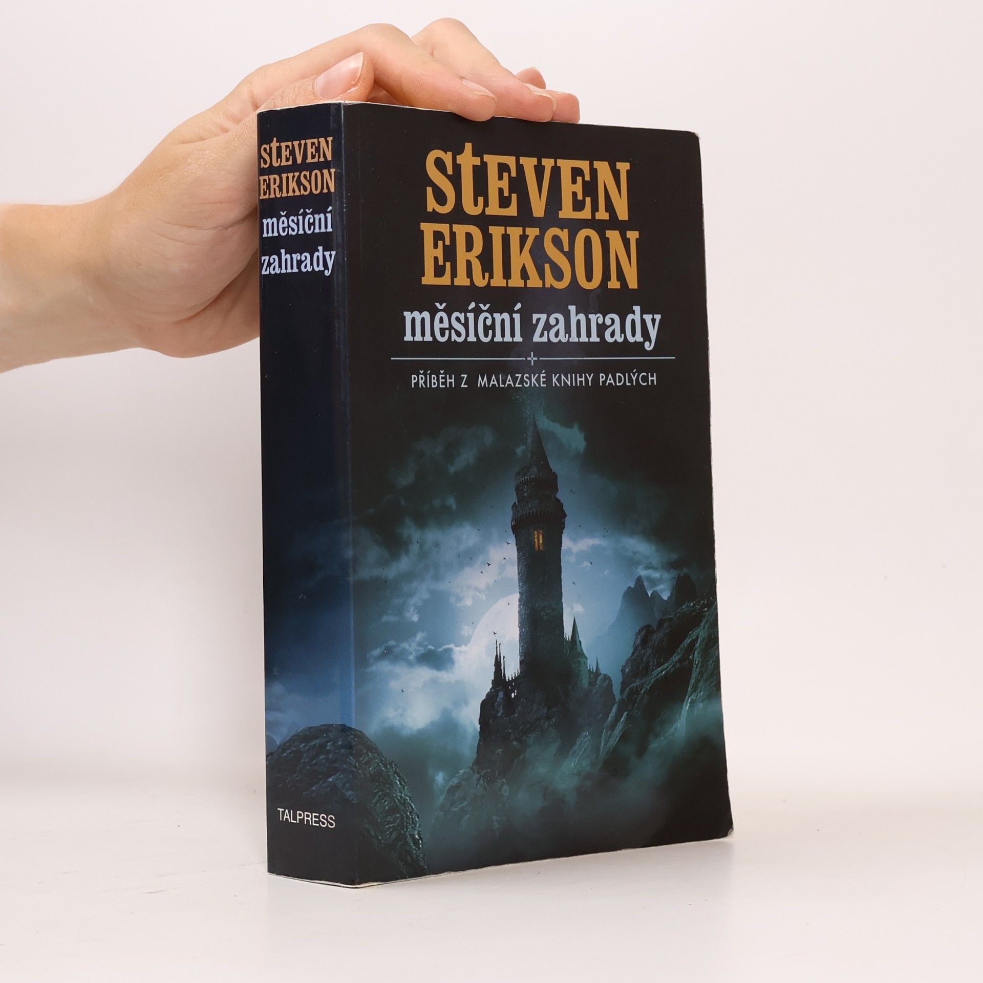 Steven Erikson Měsíční zahrady
