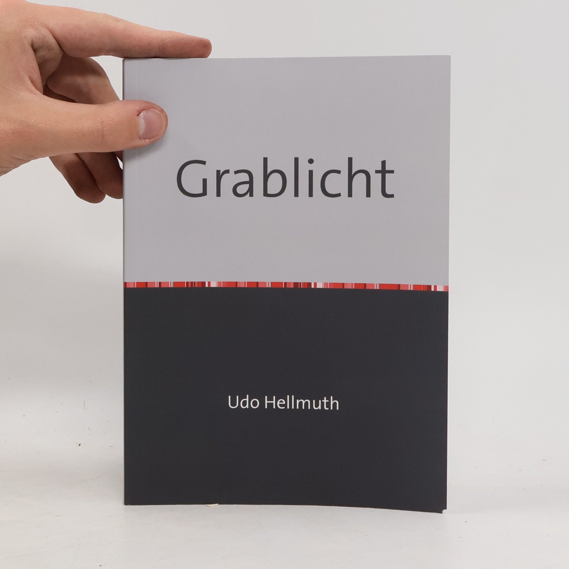 Udo Hellmuth  Grablicht