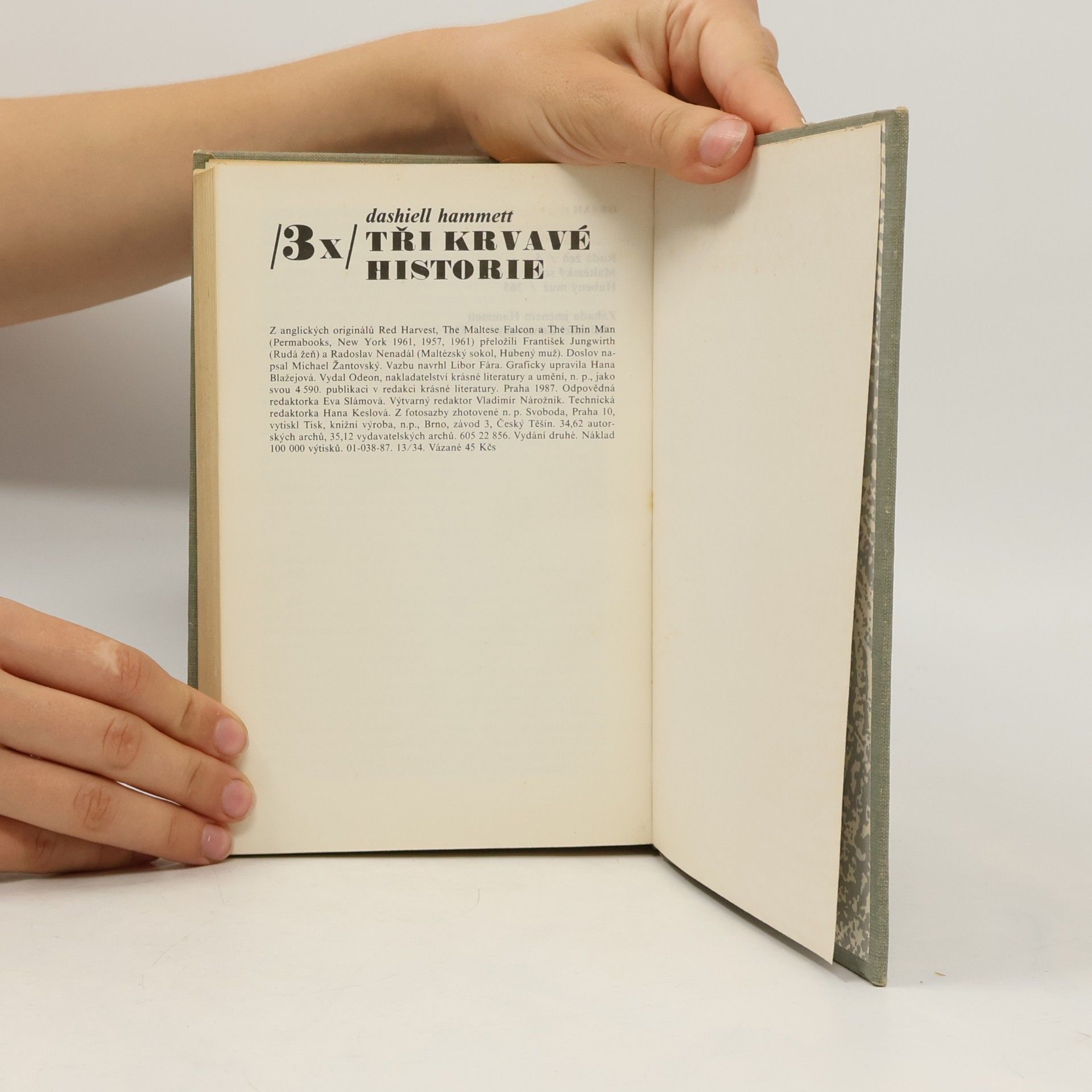 Dashiell Hammett Tři krvavé historie