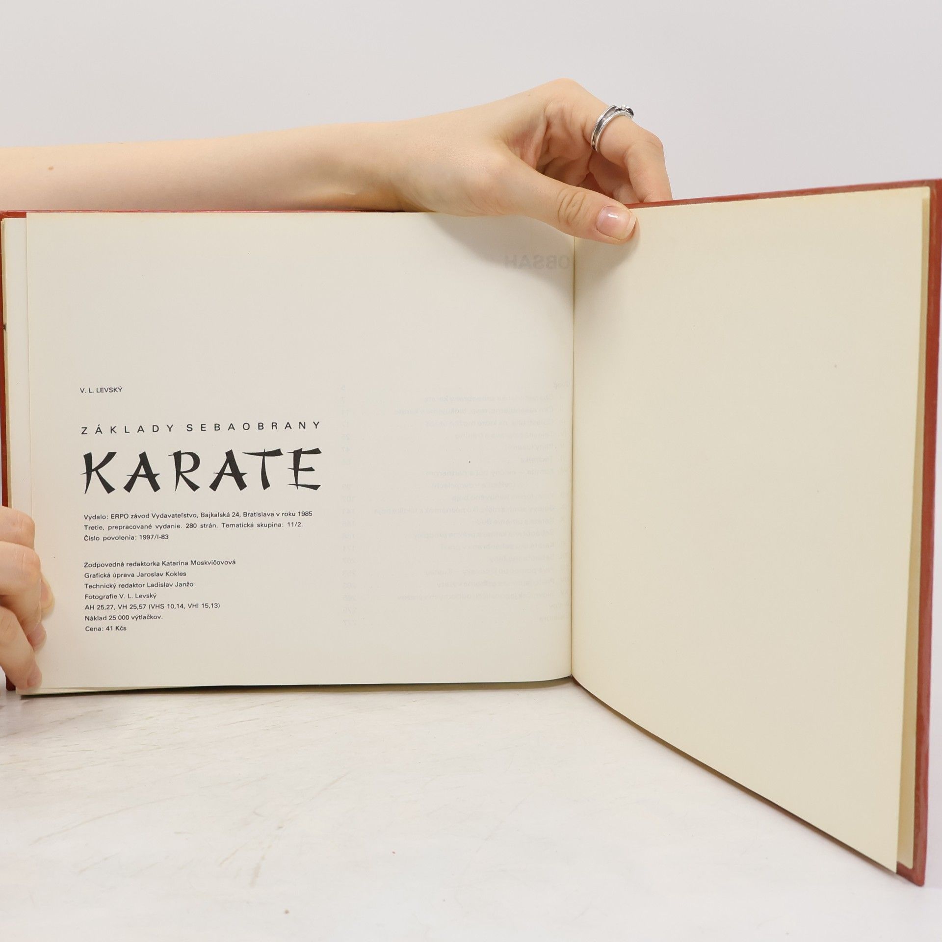 Vojtech L. Levský Základy sebaobrany: Karate