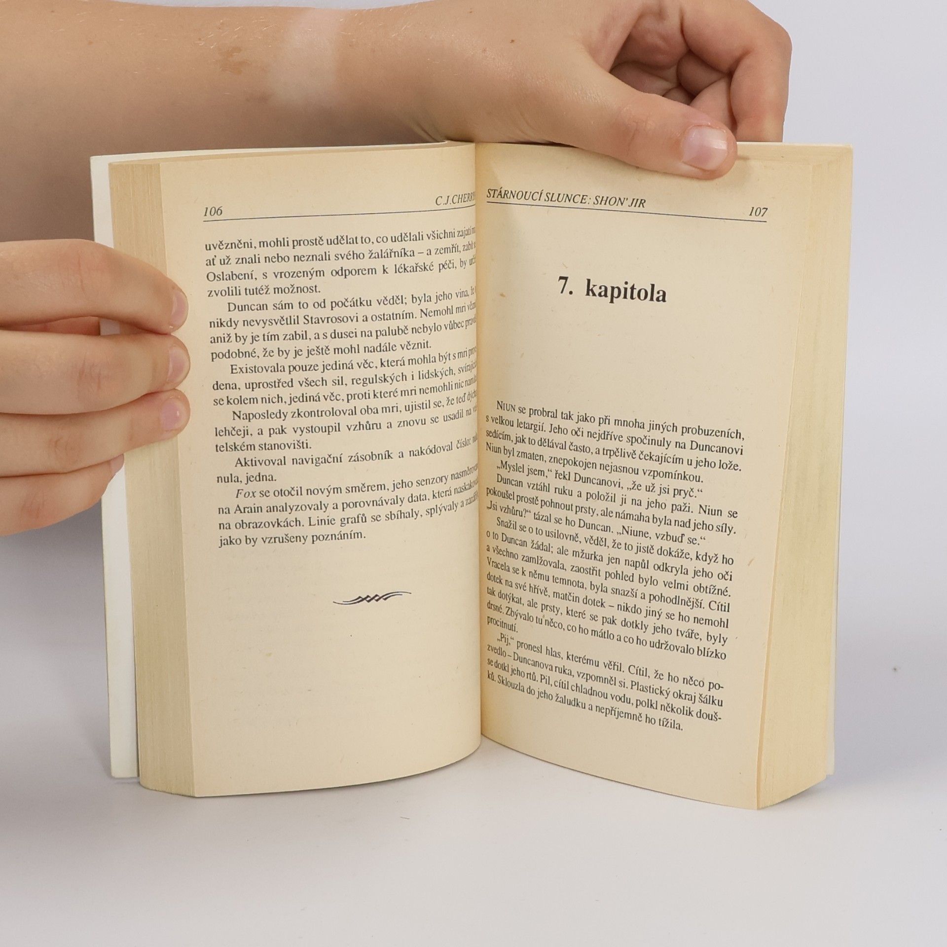 C. J. Cherryh Stárnoucí slunce. Díl 2, Shon'jir