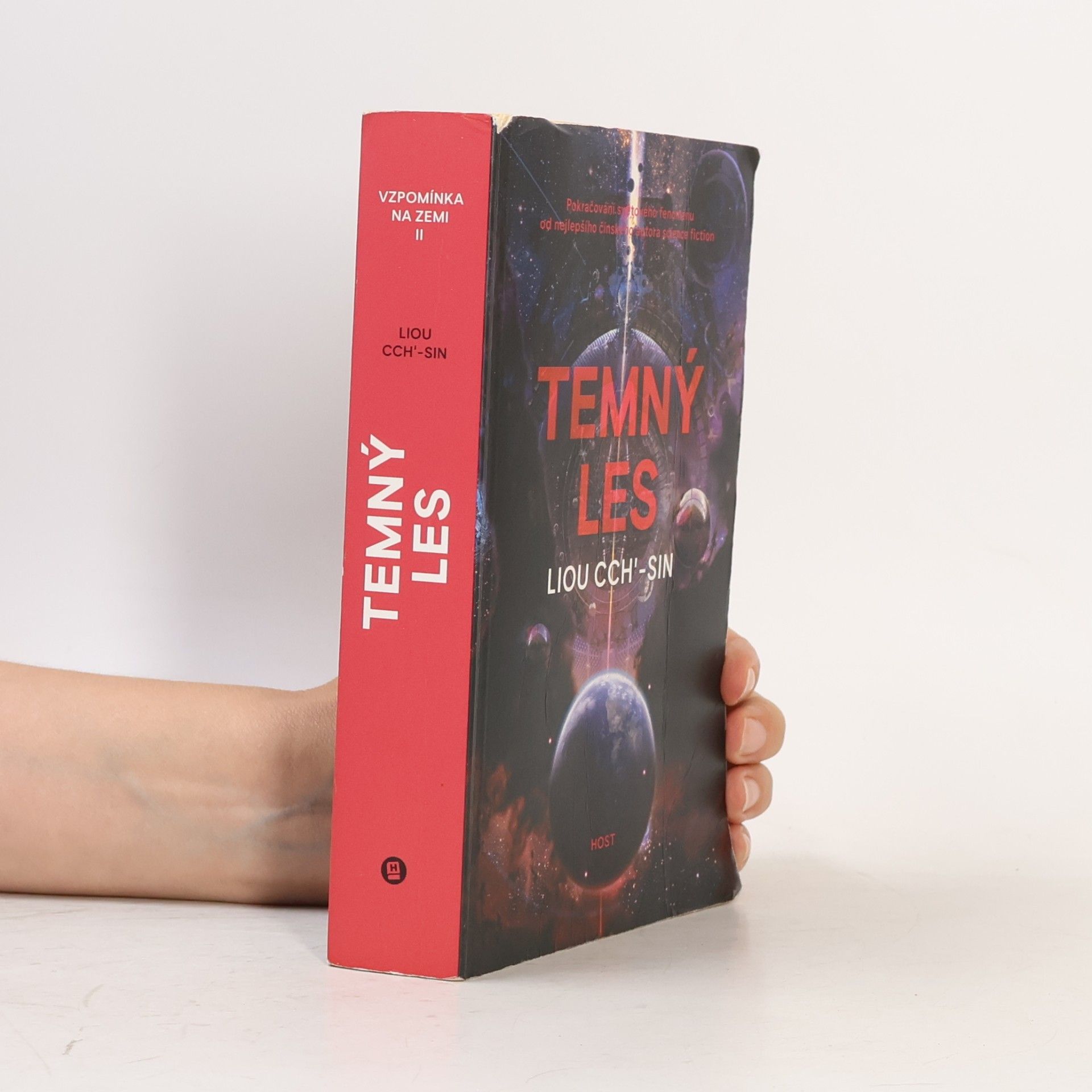 Temný les
