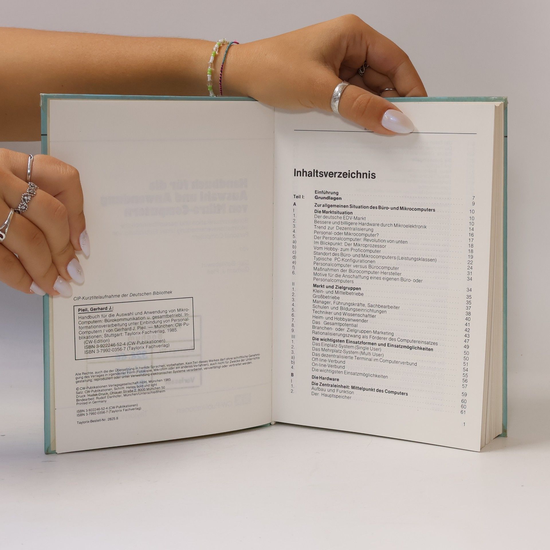 Gerhard J. Pleil Handbuch für die Auswahl und Anwendung von Micro-Computern