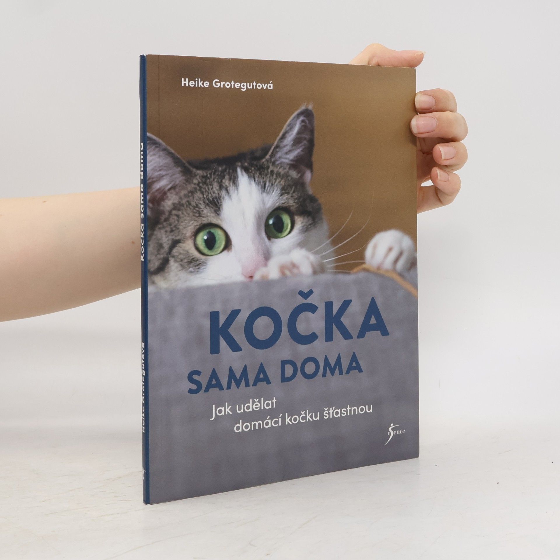 Heike Grotegut Kočka sama doma
