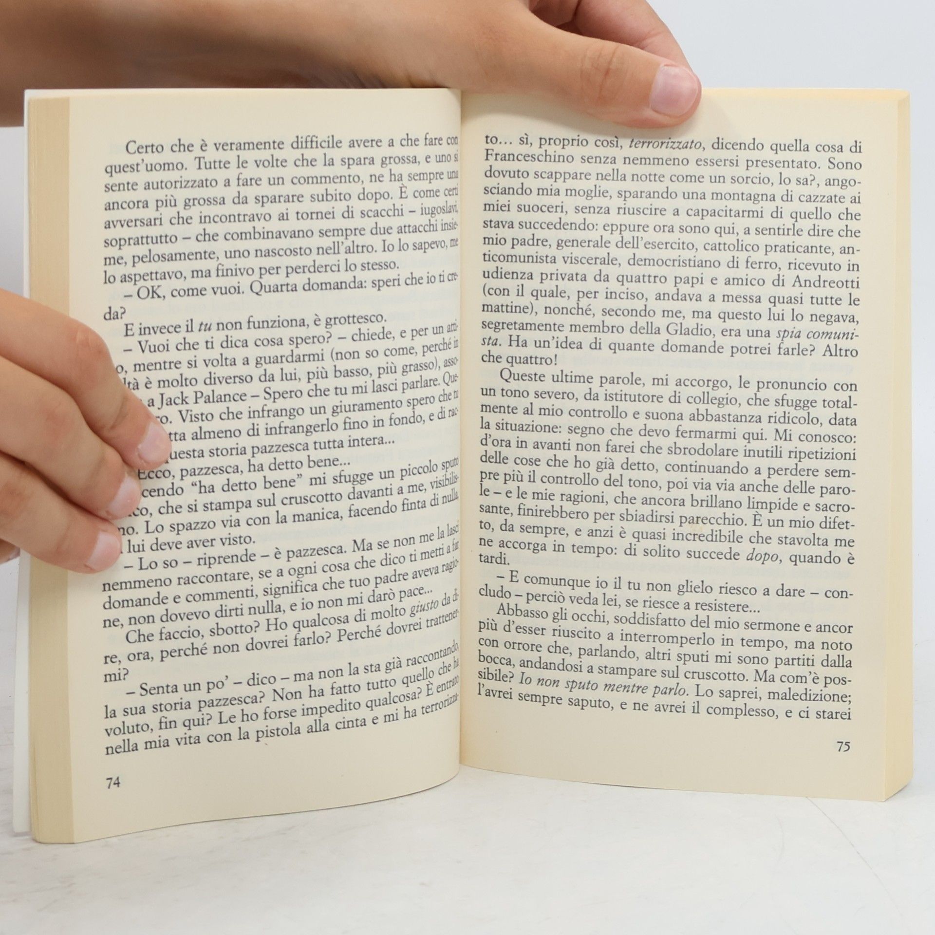Sandro Veronesi Tascabili - 833: La forza del passato
