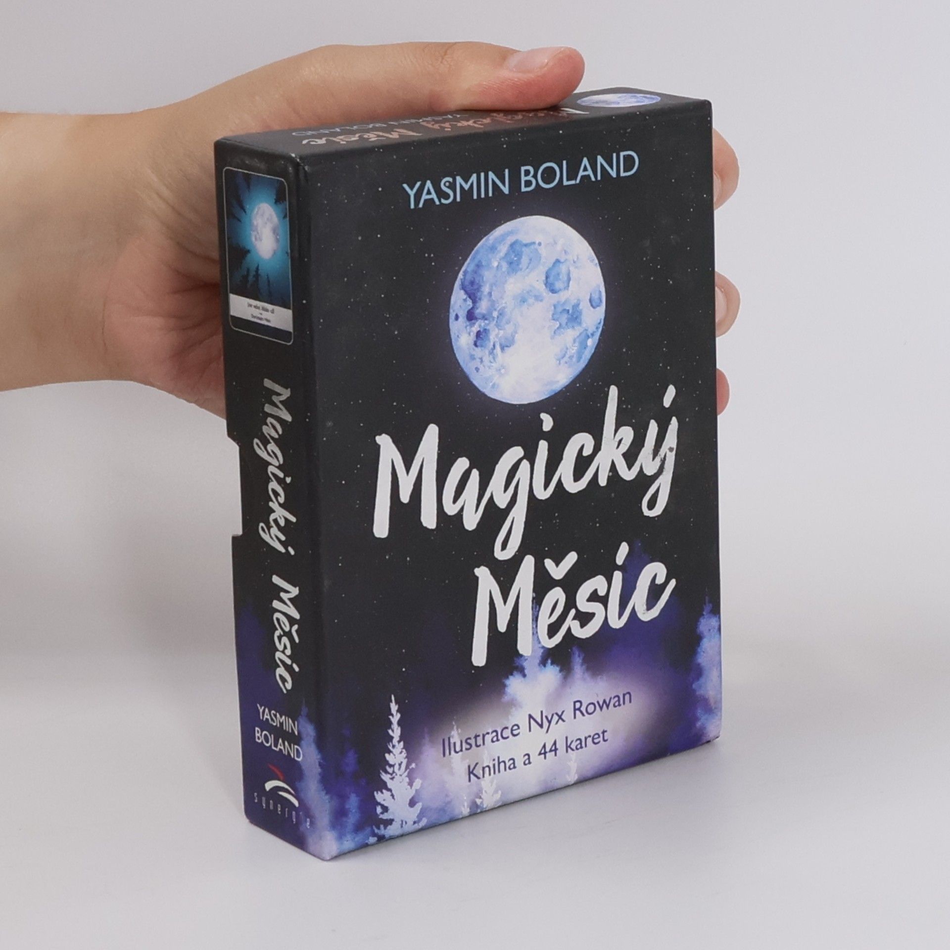 Nyx Rowan Magický Měsíc