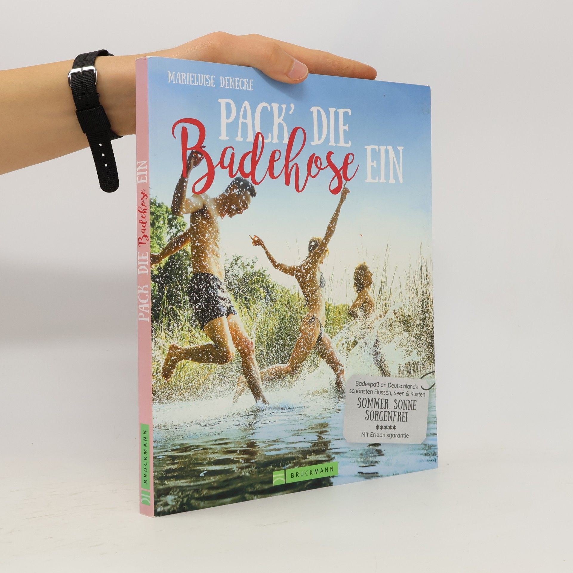 Marieluise Denecke Pack die Badehose ein