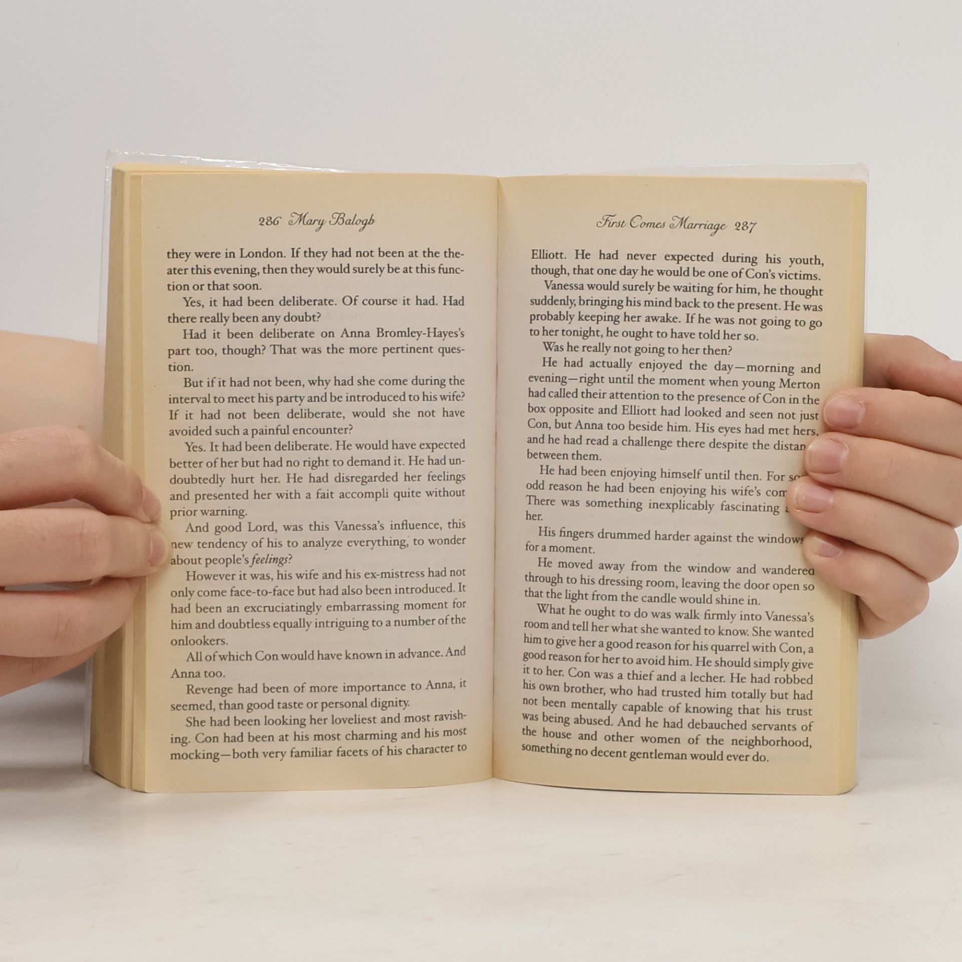 Mary Balogh First Comes Marriage