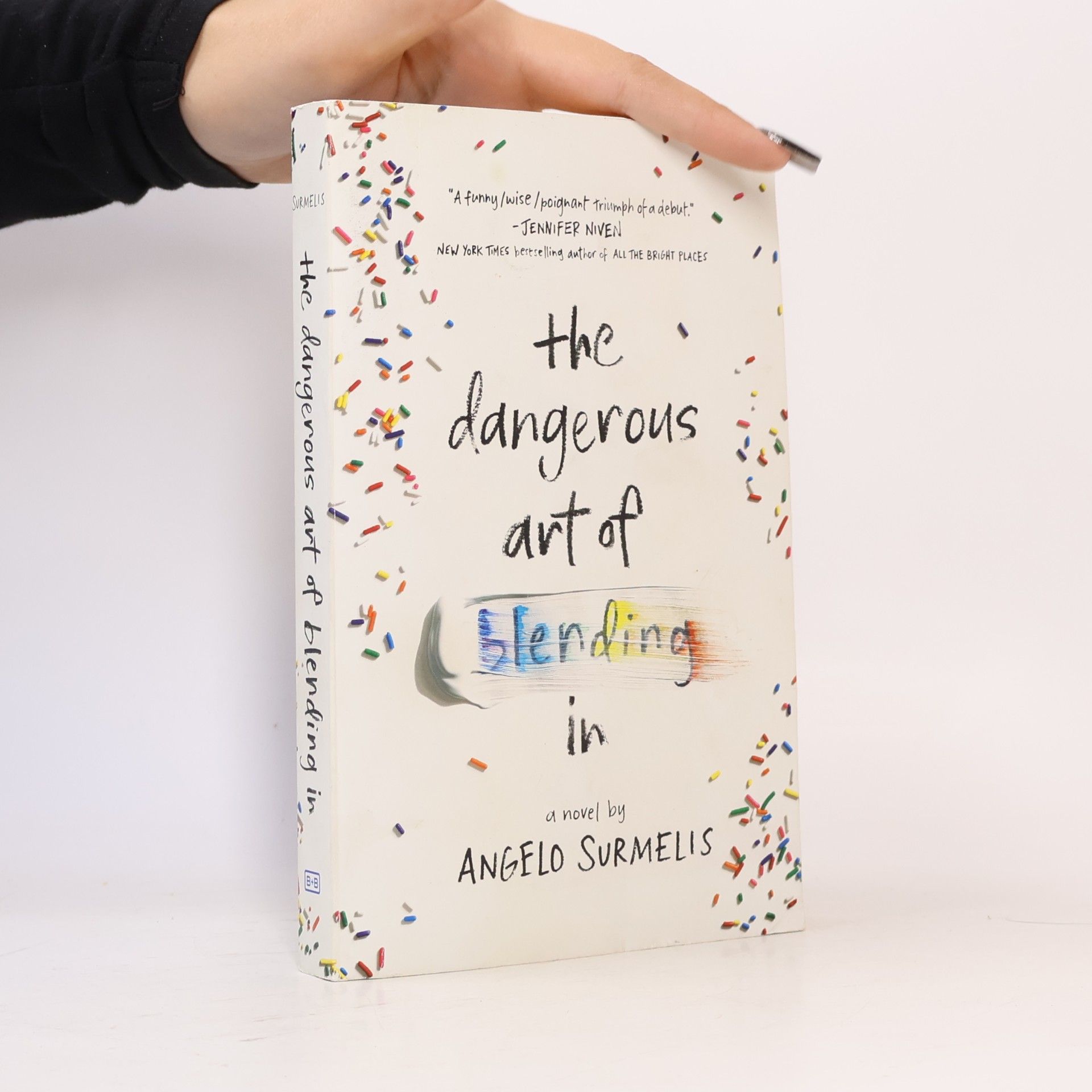 Angelo Surmelis The Dangerous Art of Blending in