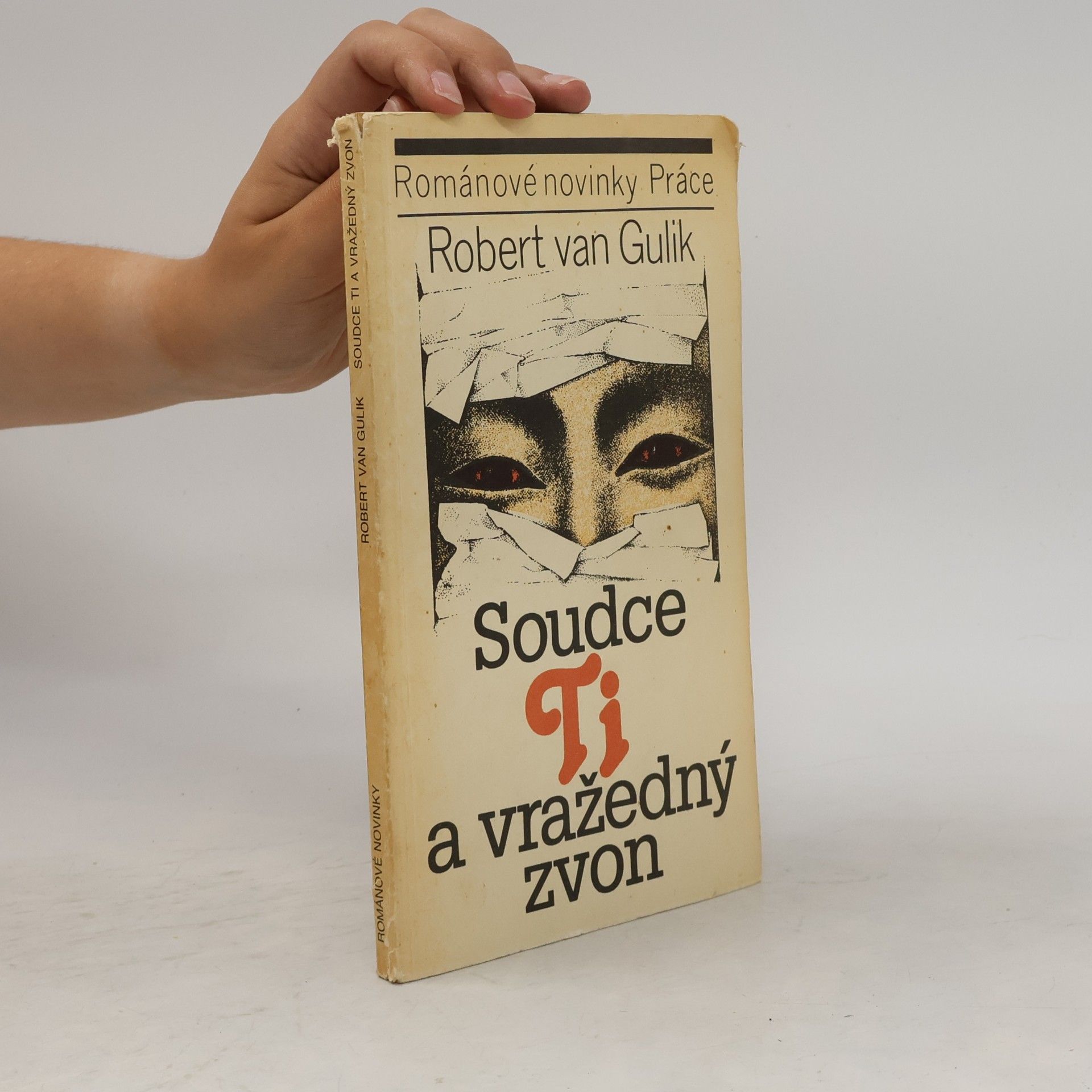 Robert van Gulik Soudce Ti a vražedný zvon