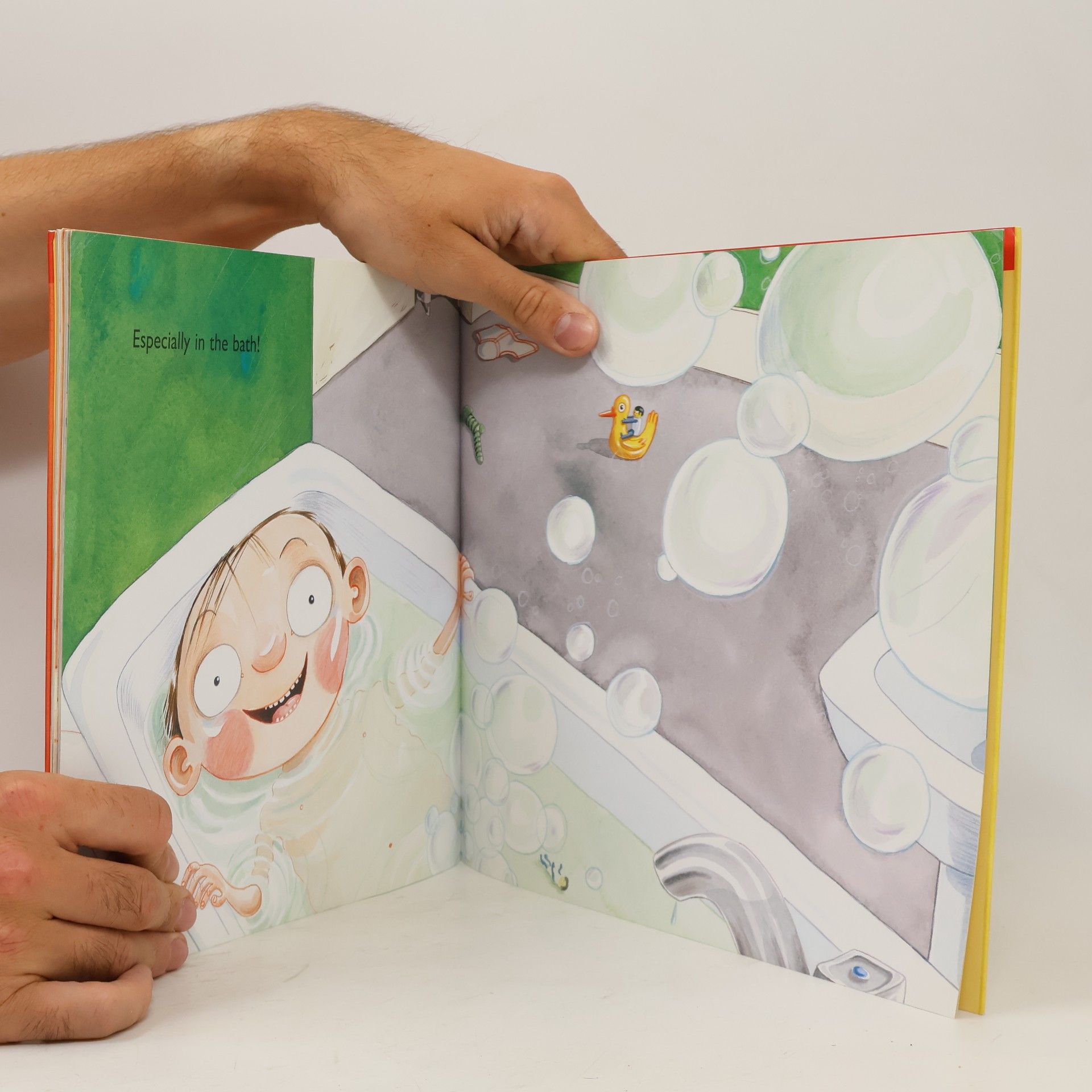 David Roberts Pooh! Is That You Bertie? Bk & Cd