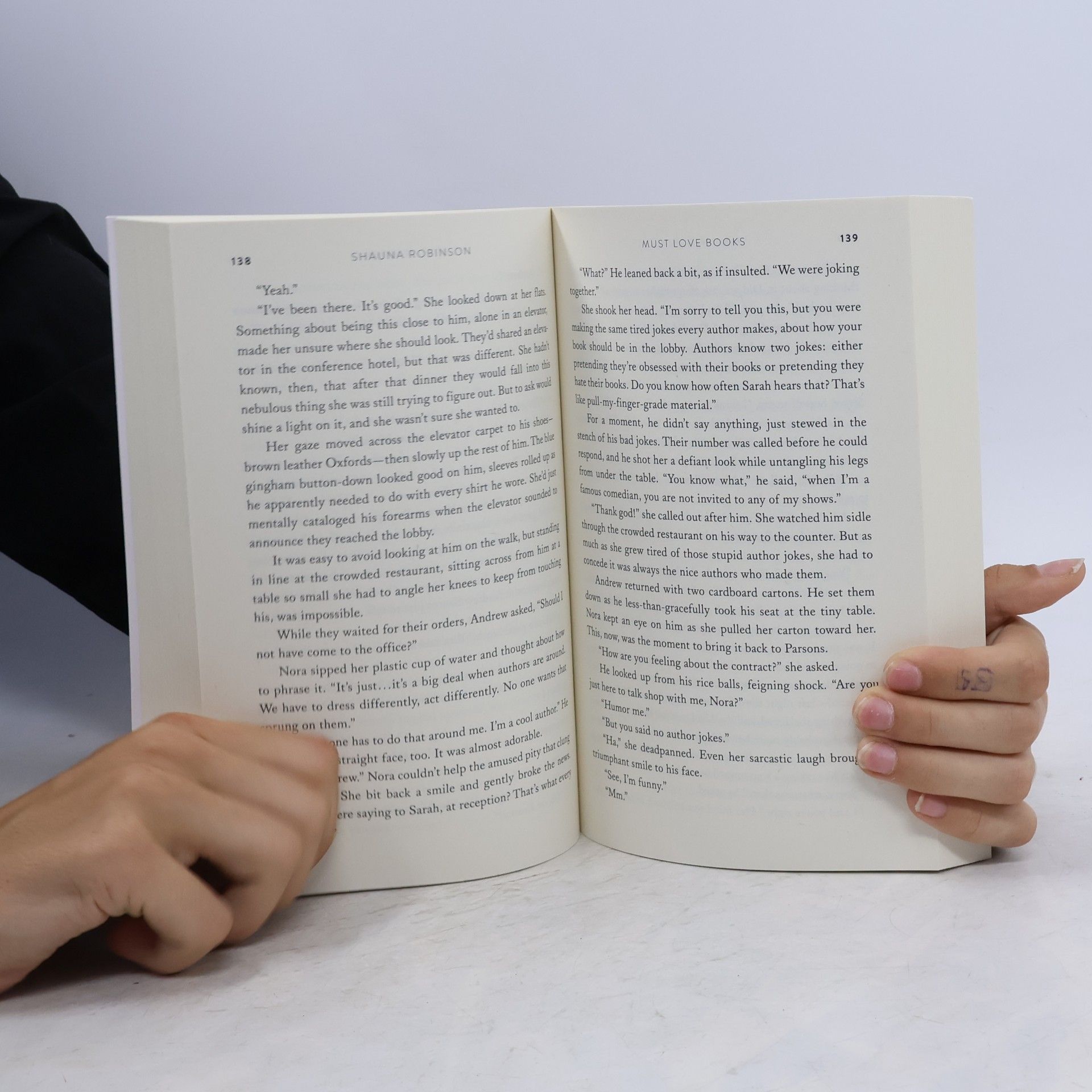 Shauna Robinson Must Love Books