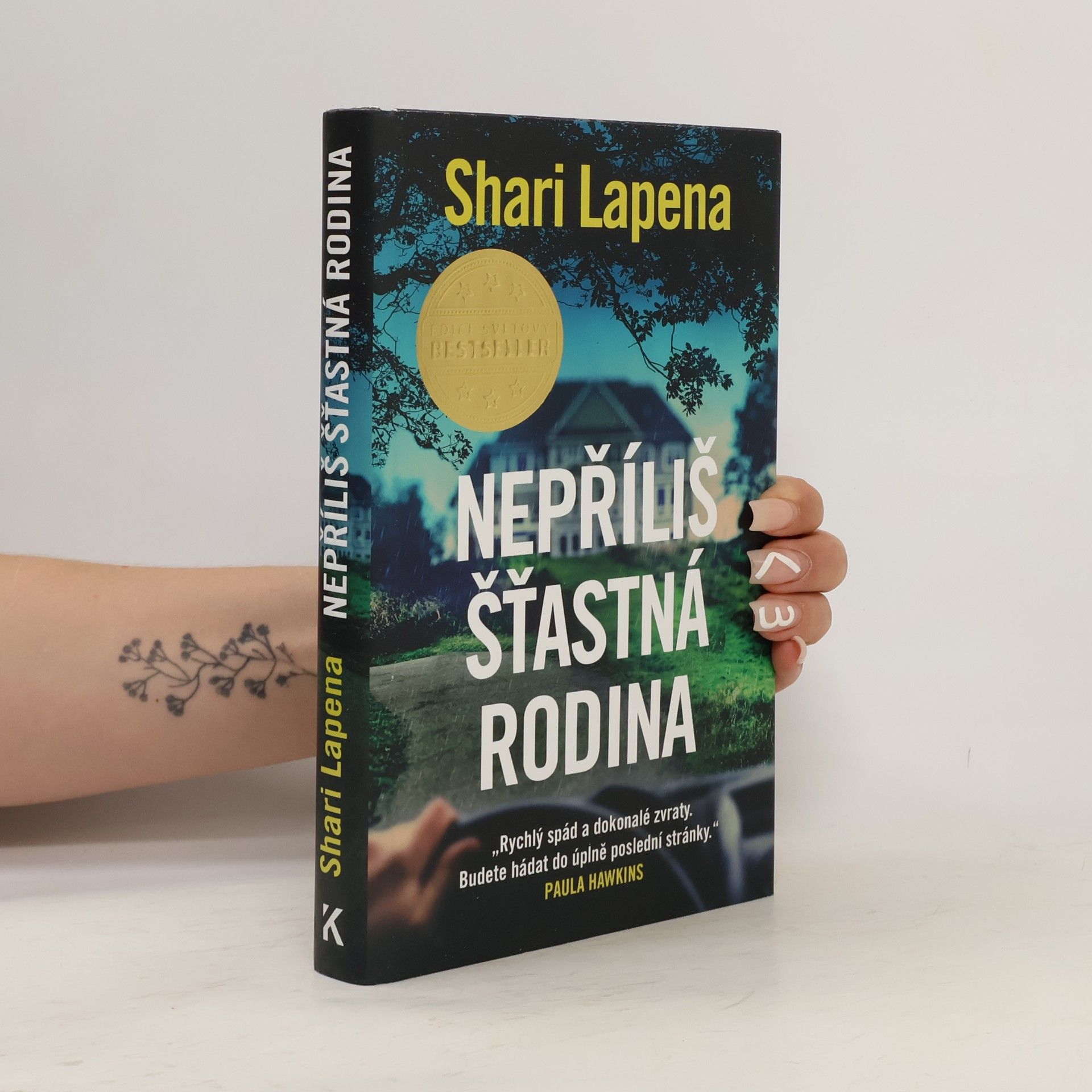 Shari Lapena Nepříliš šťastná rodina
