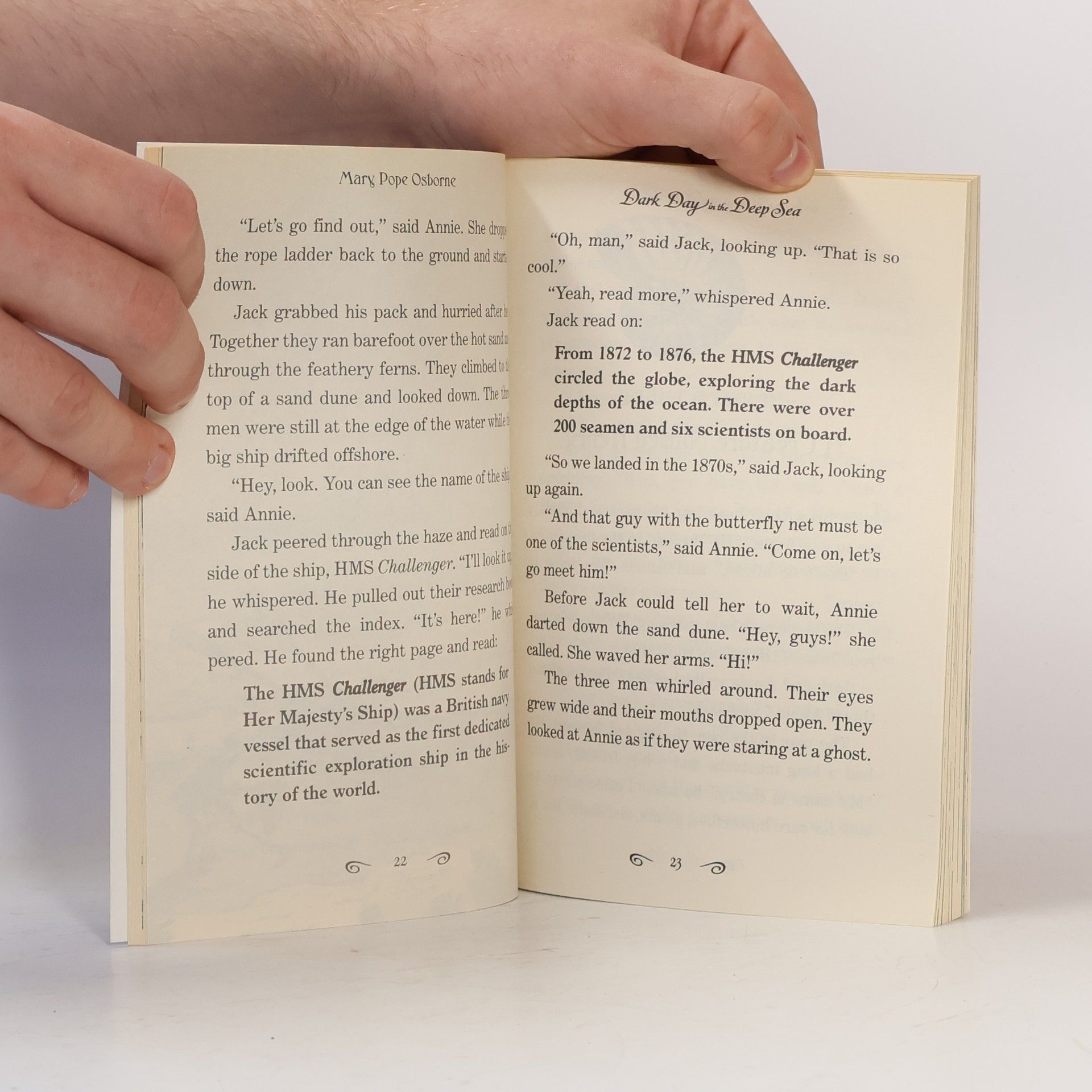 Mary Pope Osborne Magic Tree House - 39: Dark Day in the Deep Sea