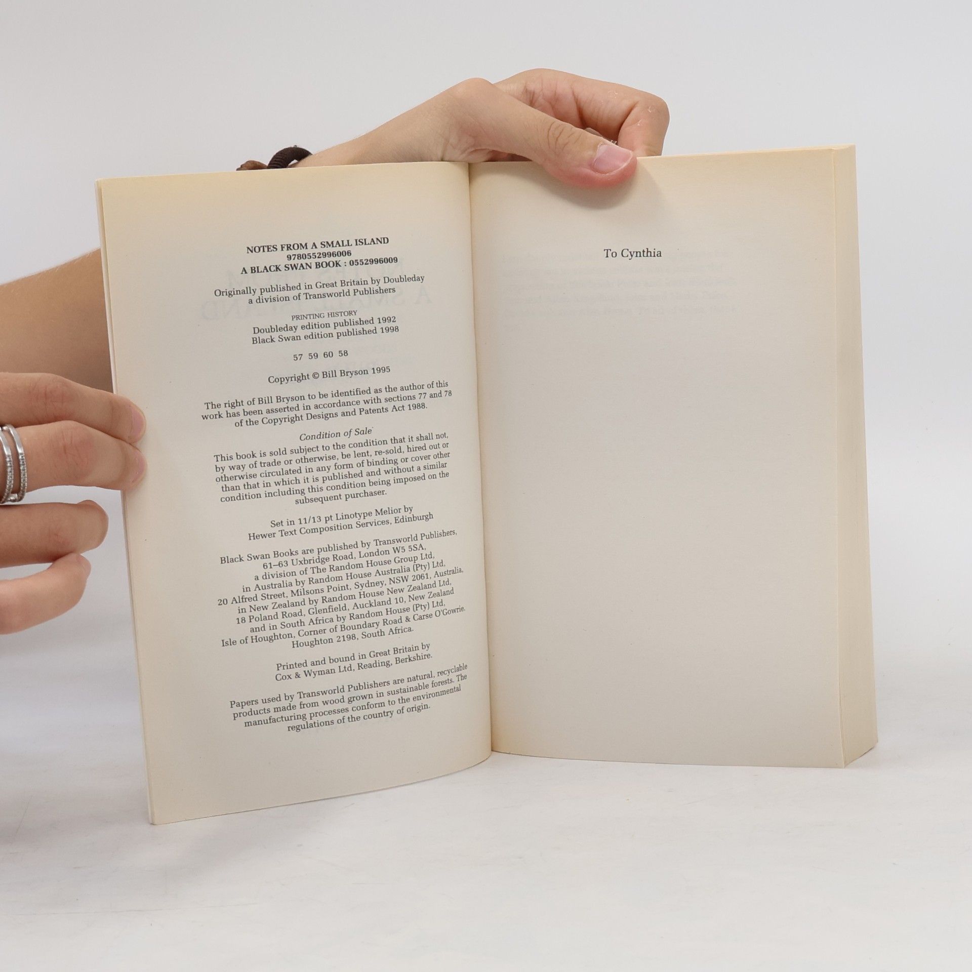 Bill Bryson Notes from a Small Island