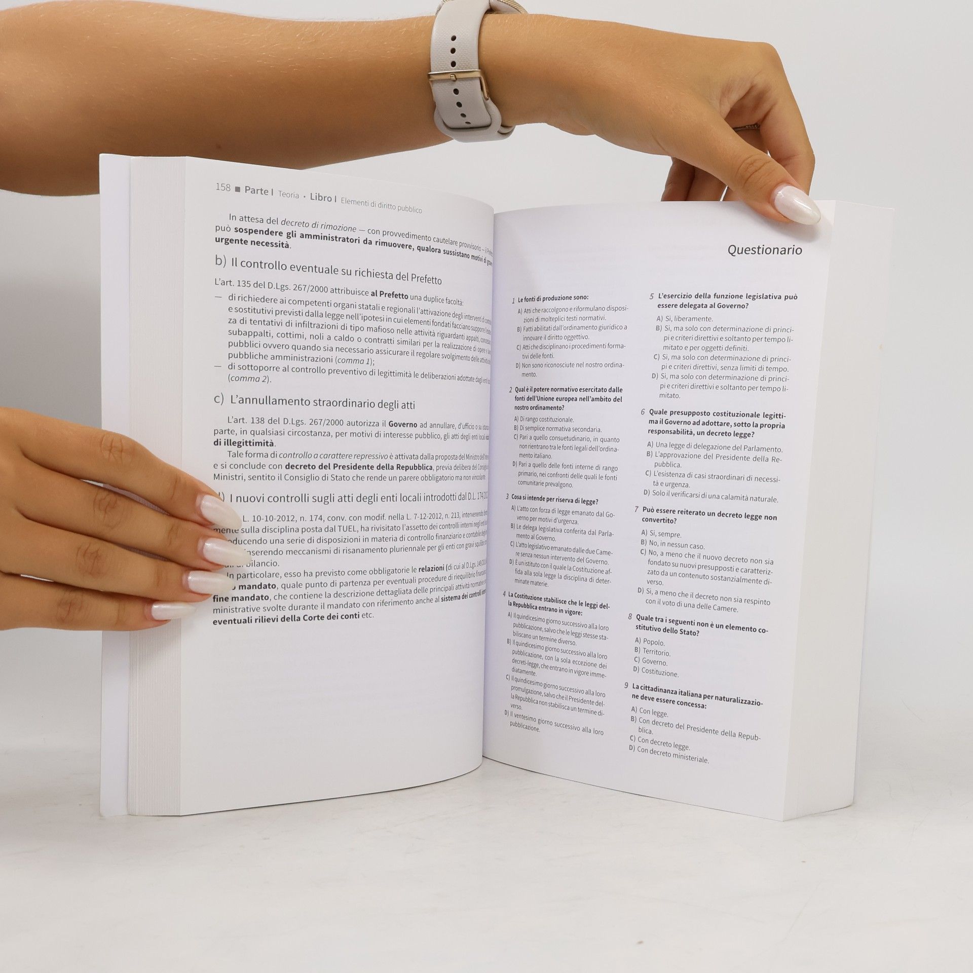 Il libro concorso Simone: Concorso cancellieri 800 assistenti giudiziari