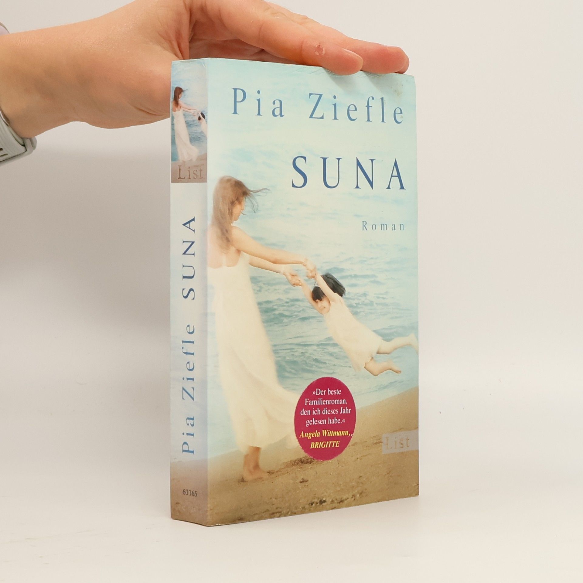 Pia Ziefle Suna
