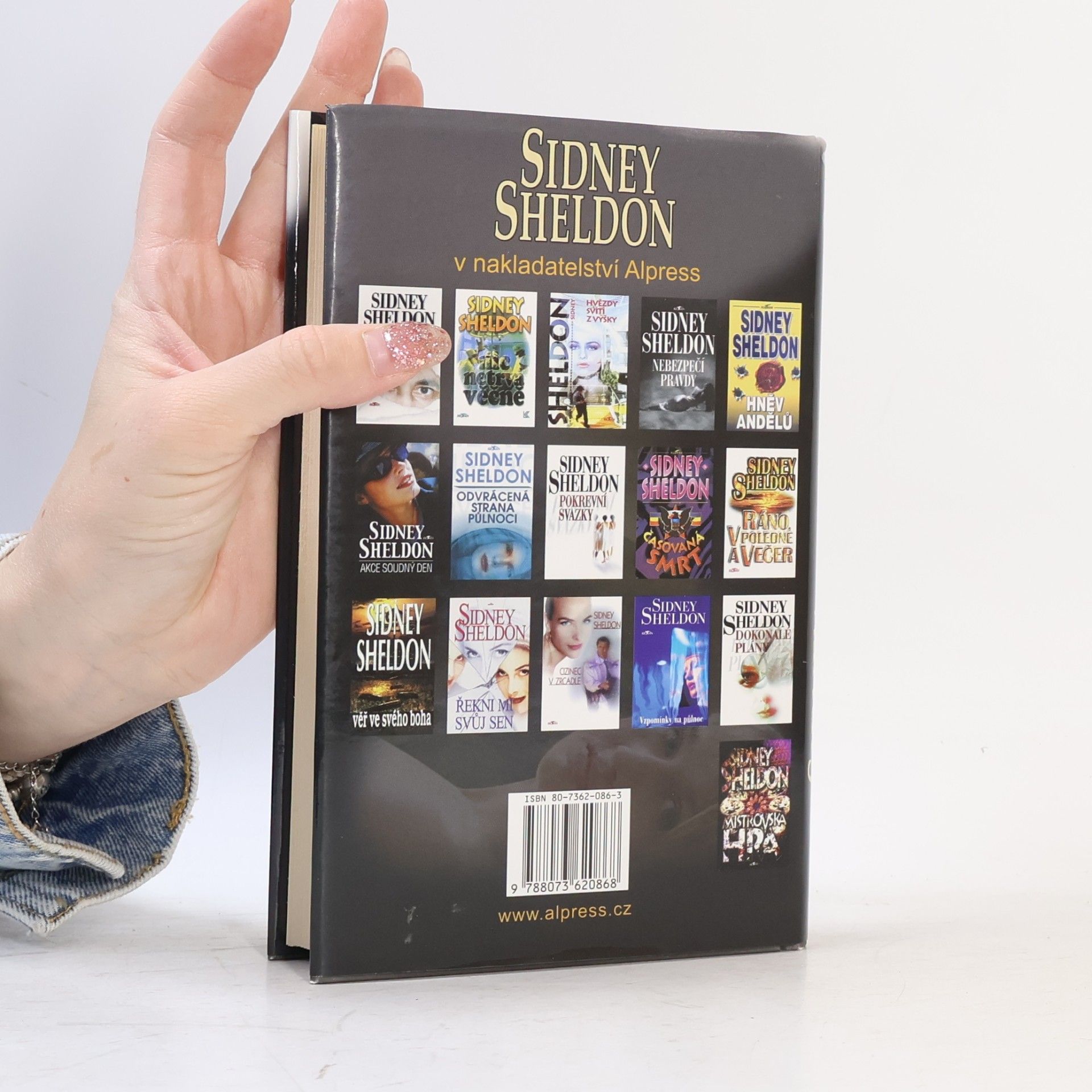 Sidney Sheldon Bojíš se tmy?