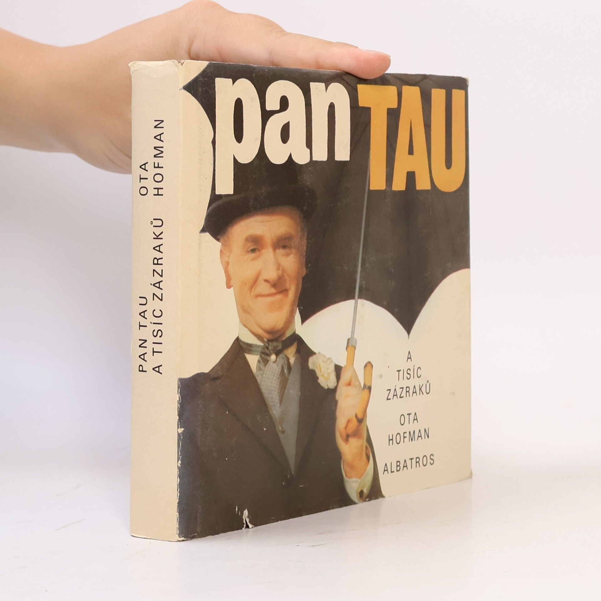Ota Hofman Pan Tau a tisíc zázraků