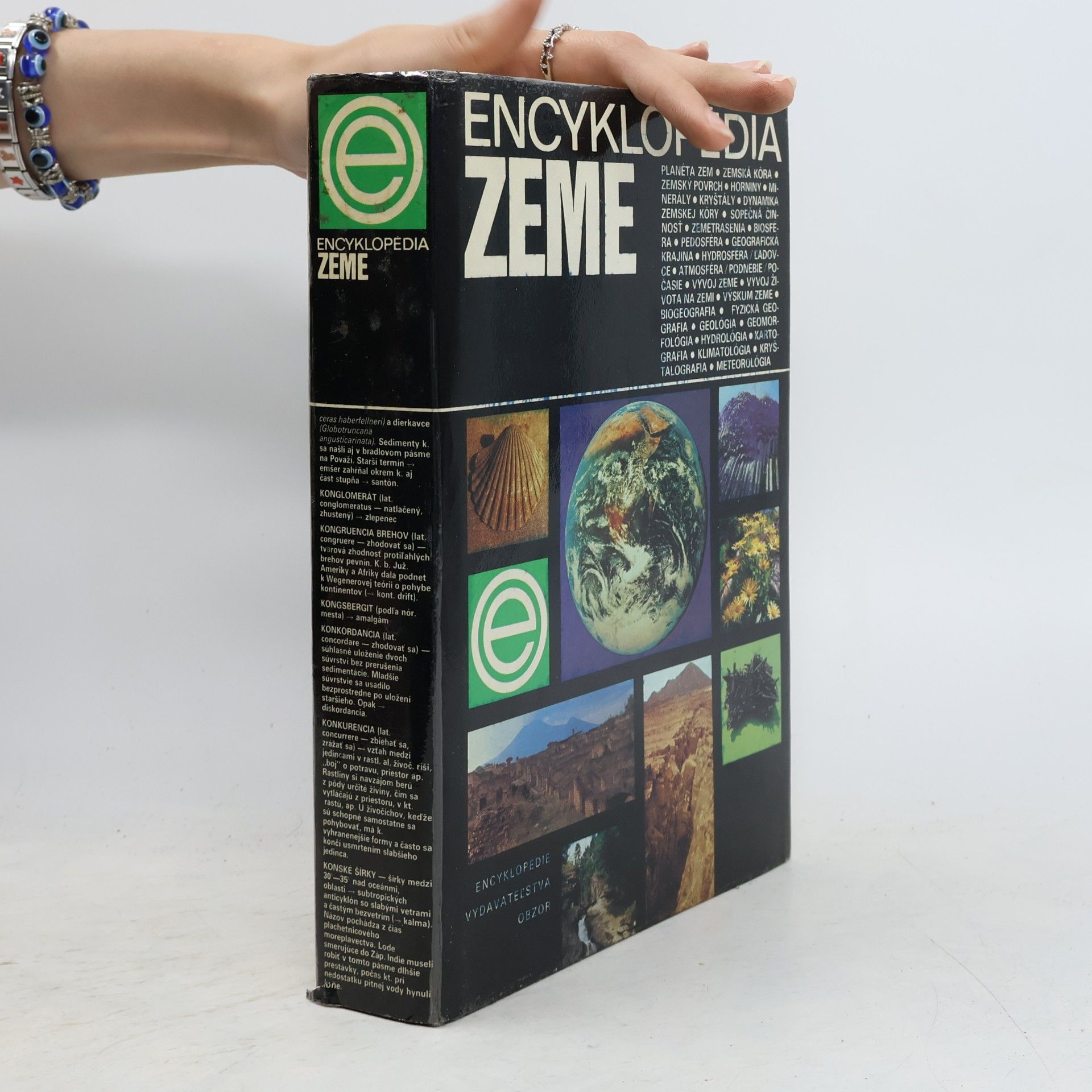 Autorenkollektiv Encyklopédia Zeme