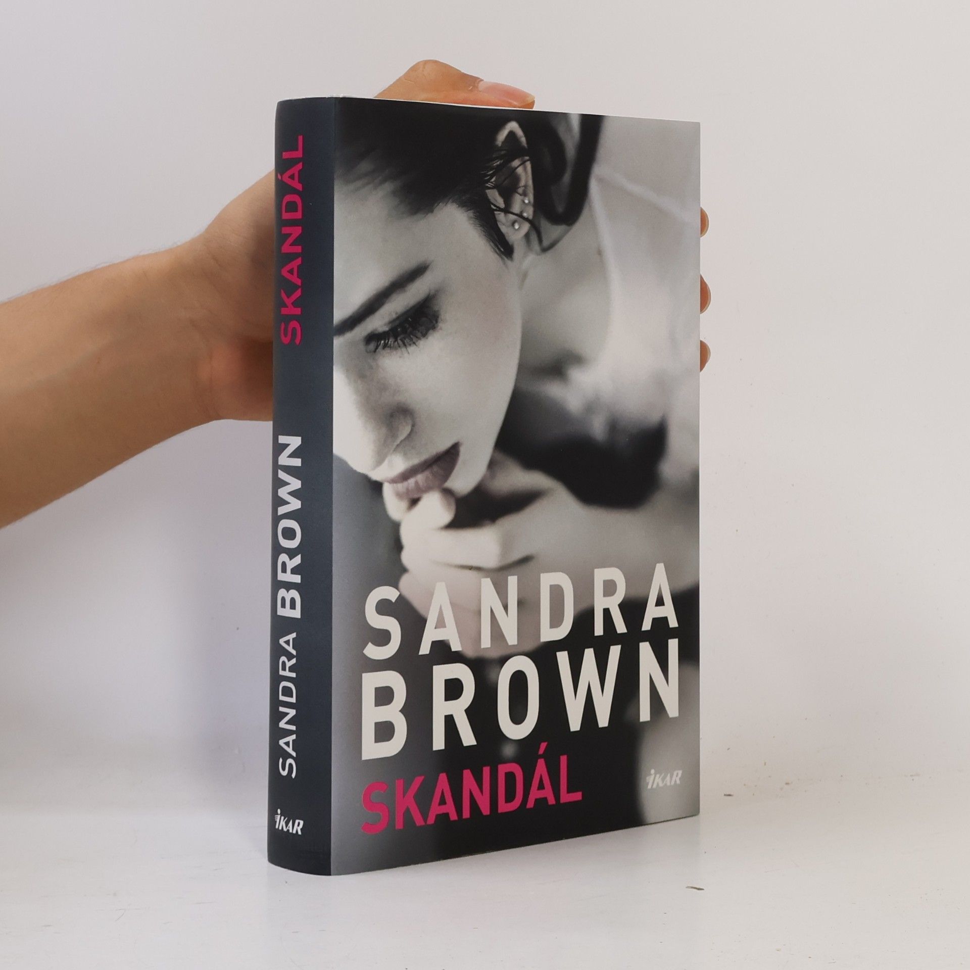 Sandra Brown Skandál