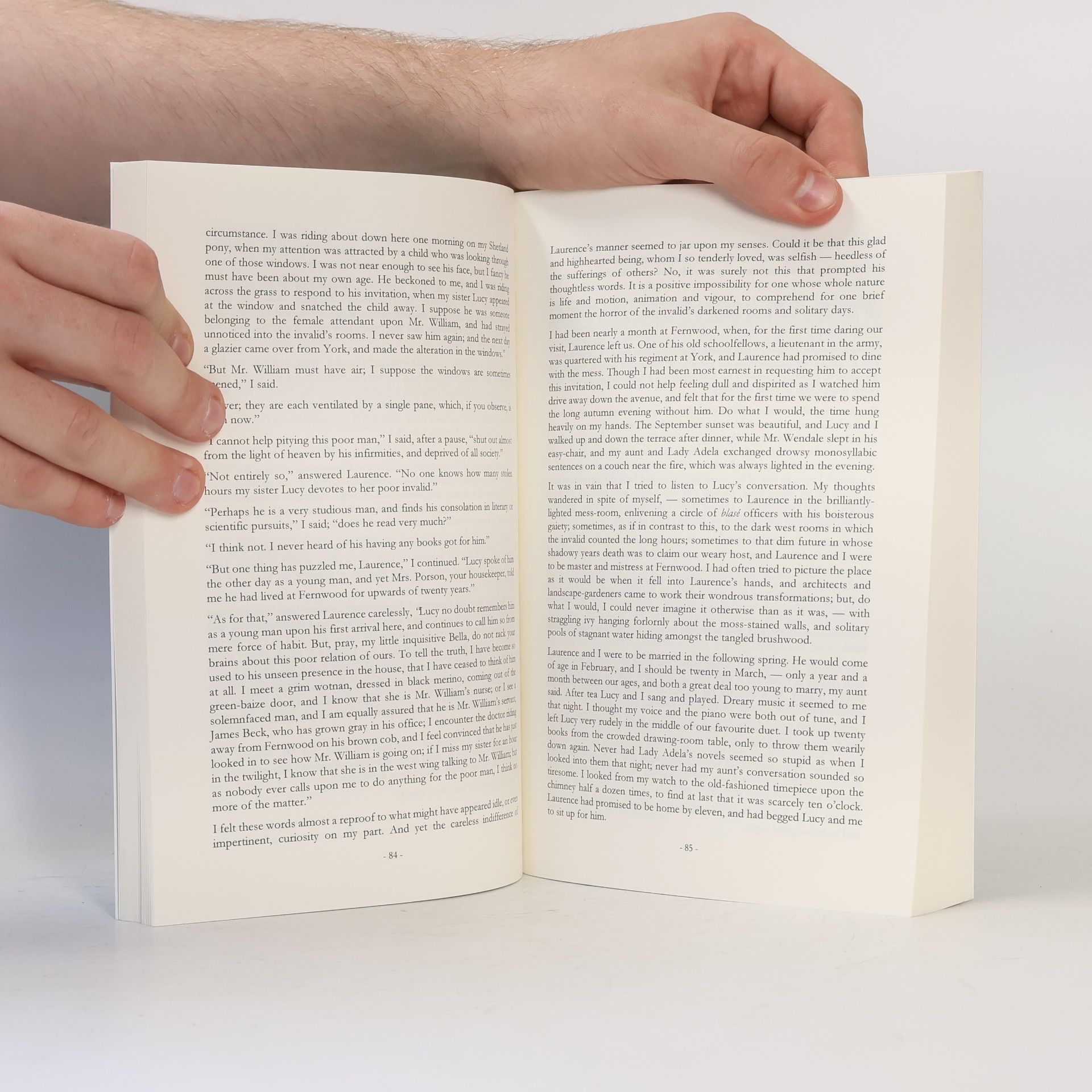 Elizabeth Braddon, Mary Ralph the Bailiff and Other Tales