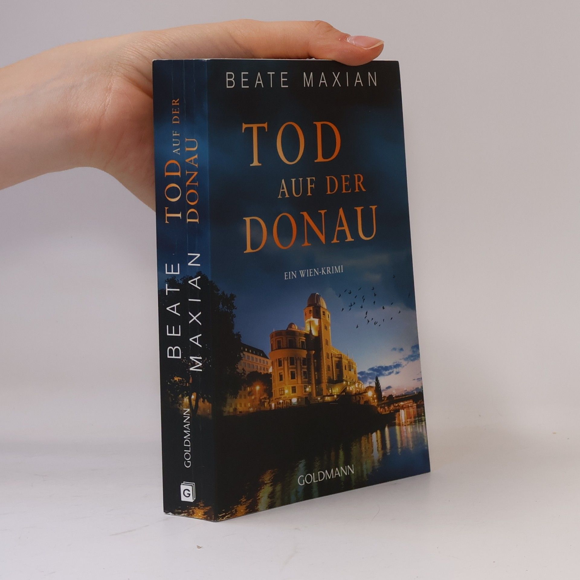Beate Maxian Tod auf der Donau