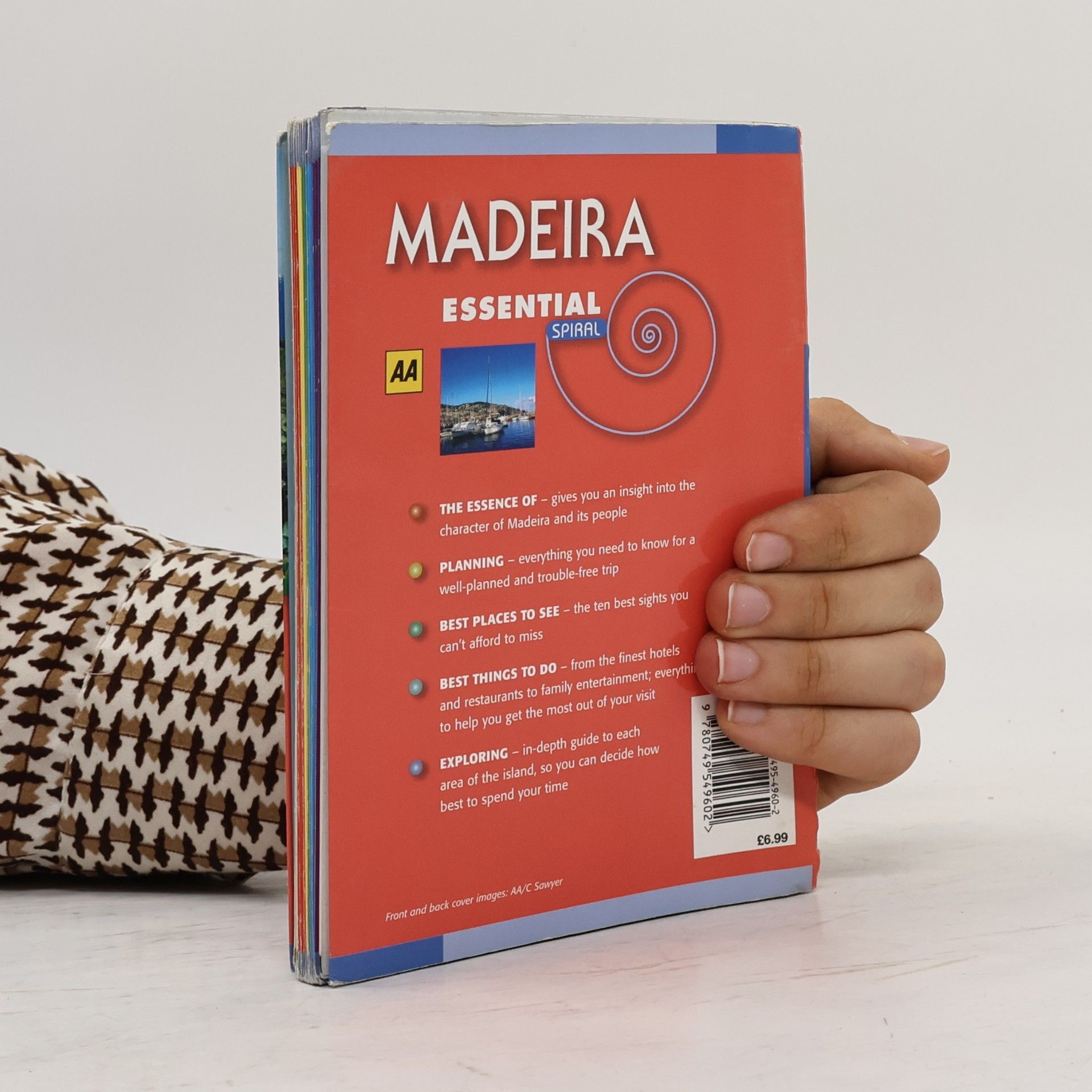 Automobile Association Essential Madeira