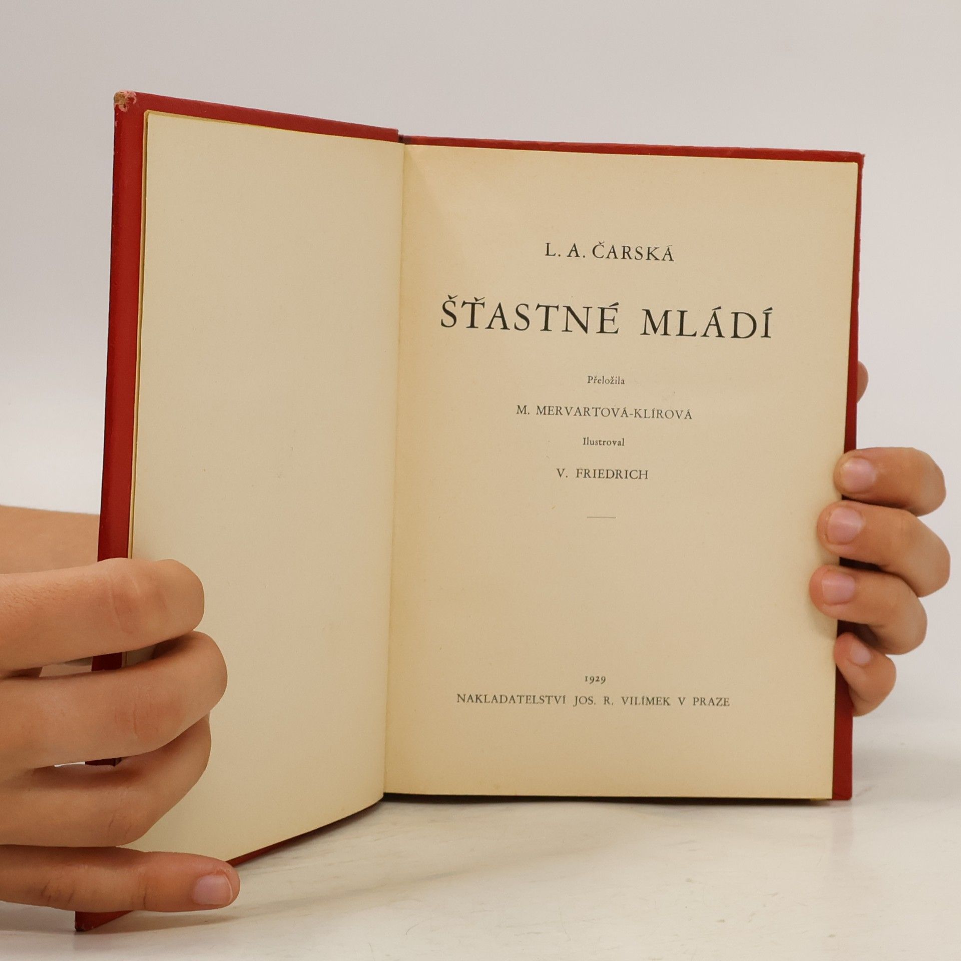 Lidia Charskaya Šťastné mládí