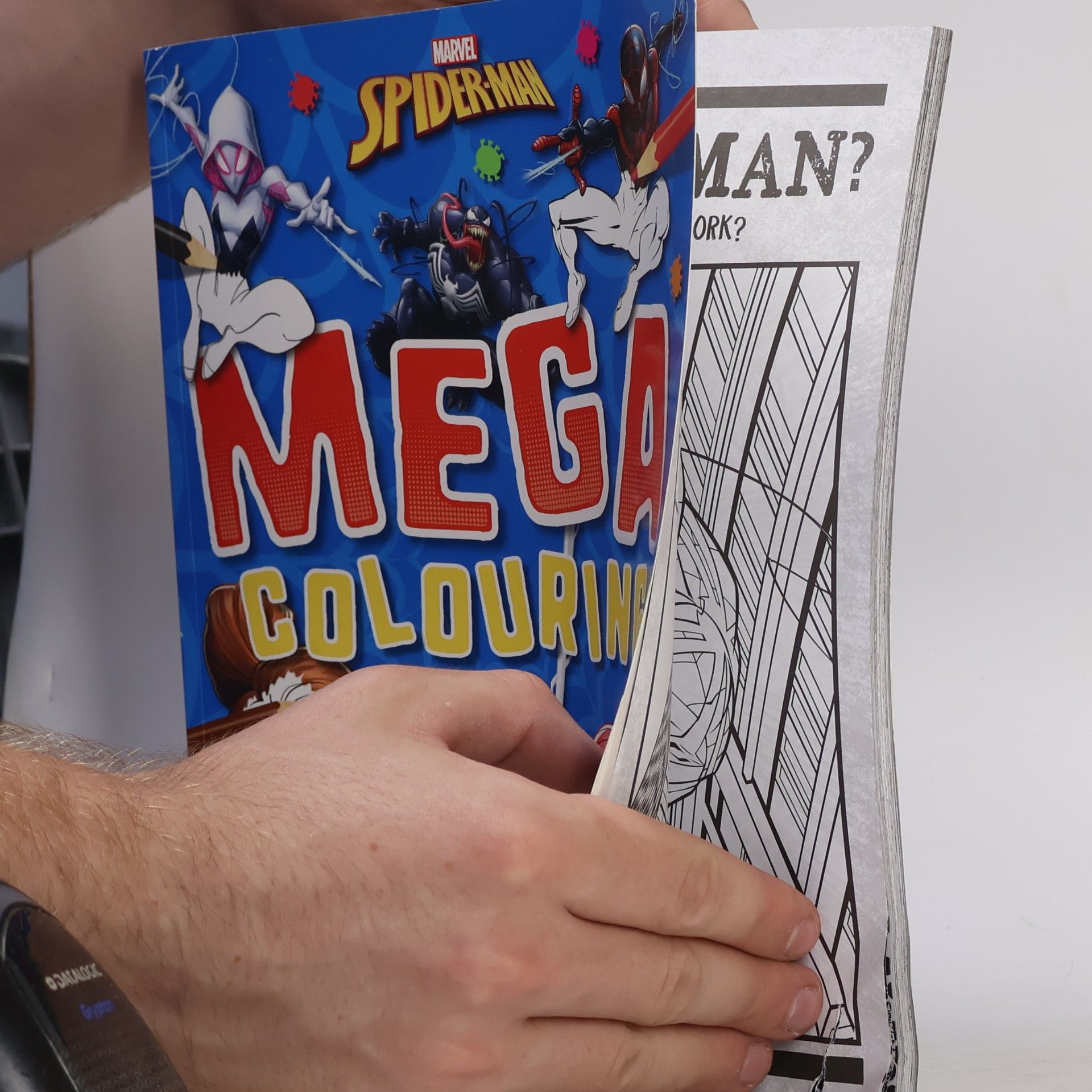 Marvel Entertainment Marvel Spider-Man: Mega Colouring