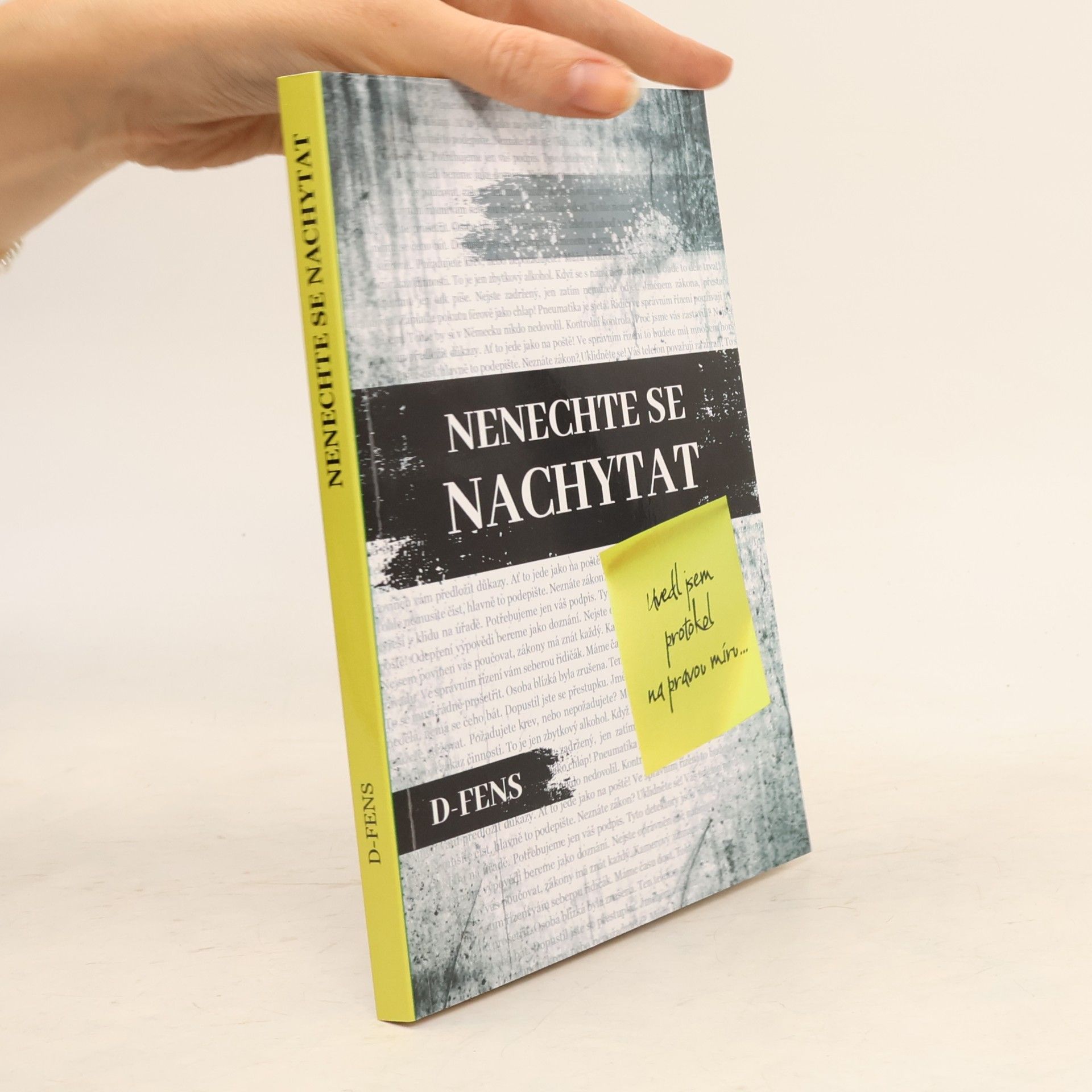 D. Fens Nenechte se nachytat