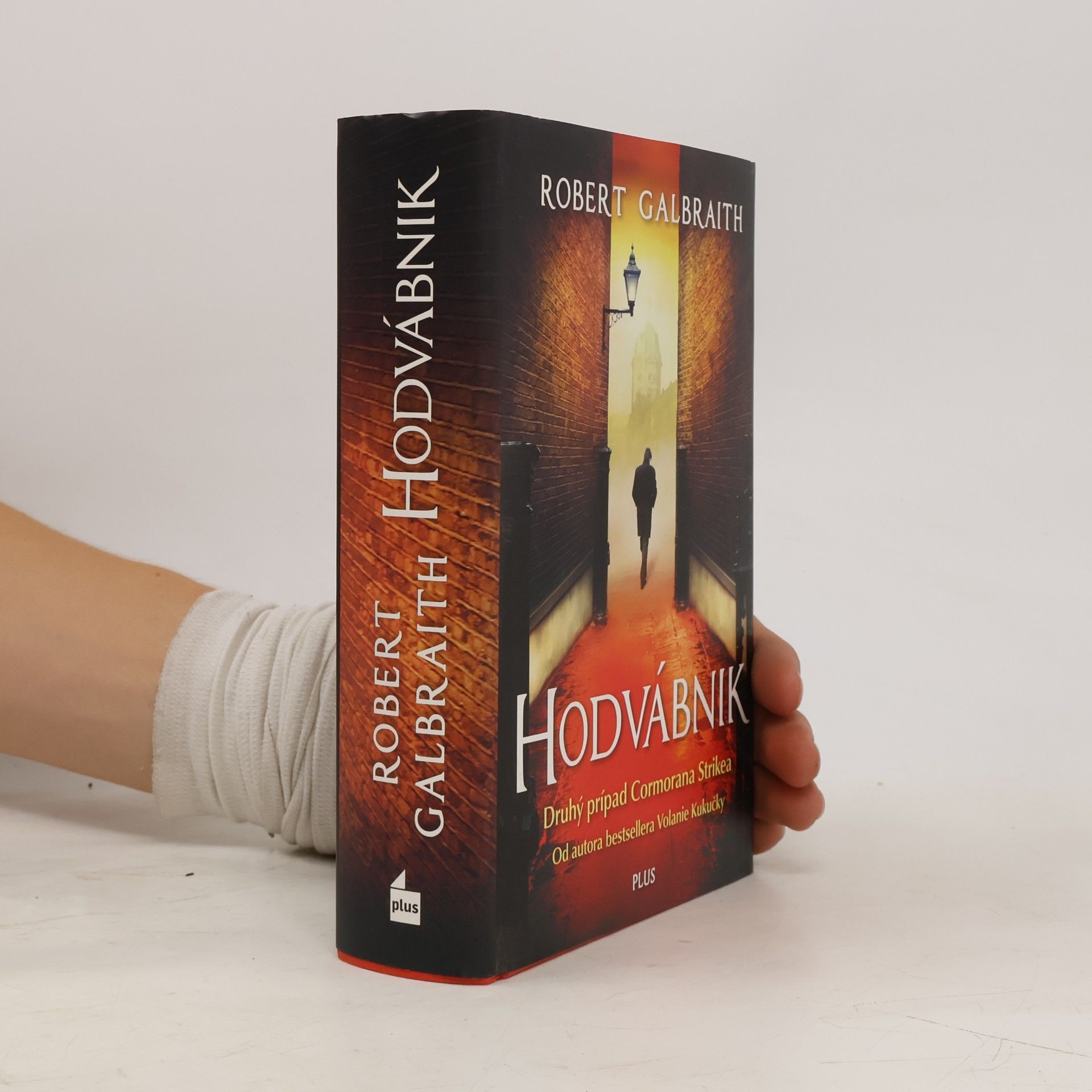 Joanne K. Rowlingová Hodvábnik