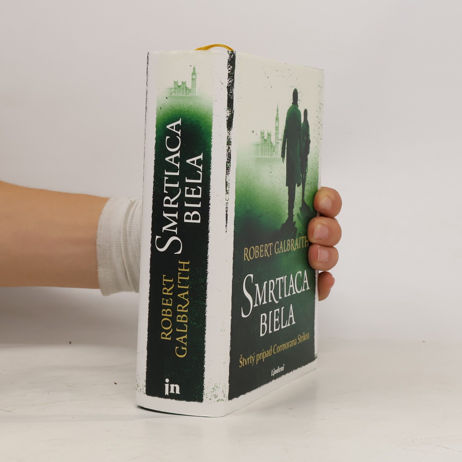 J. K. Rowling Smrtiaca biela