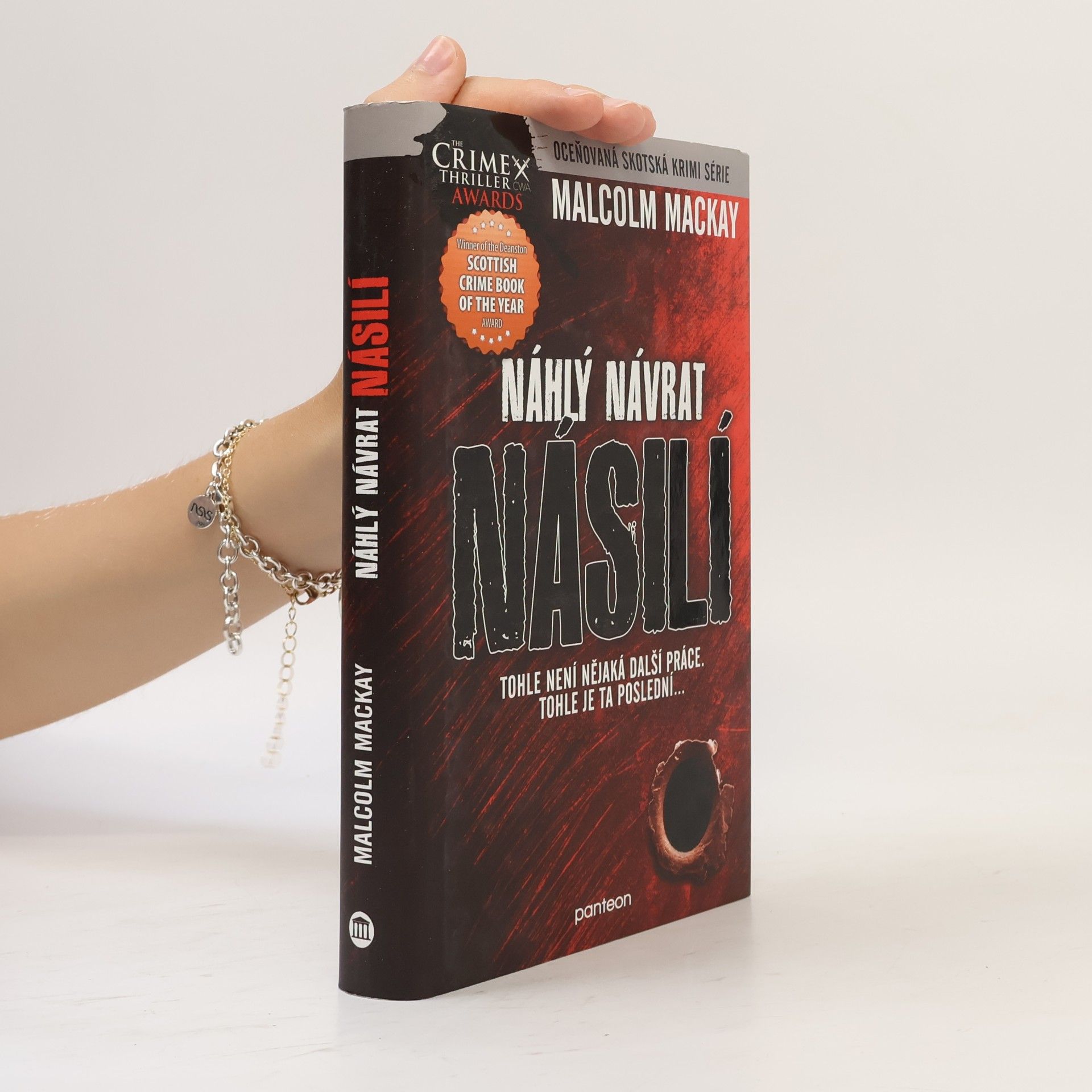 Malcolm Mackay Náhlý návrat násilí