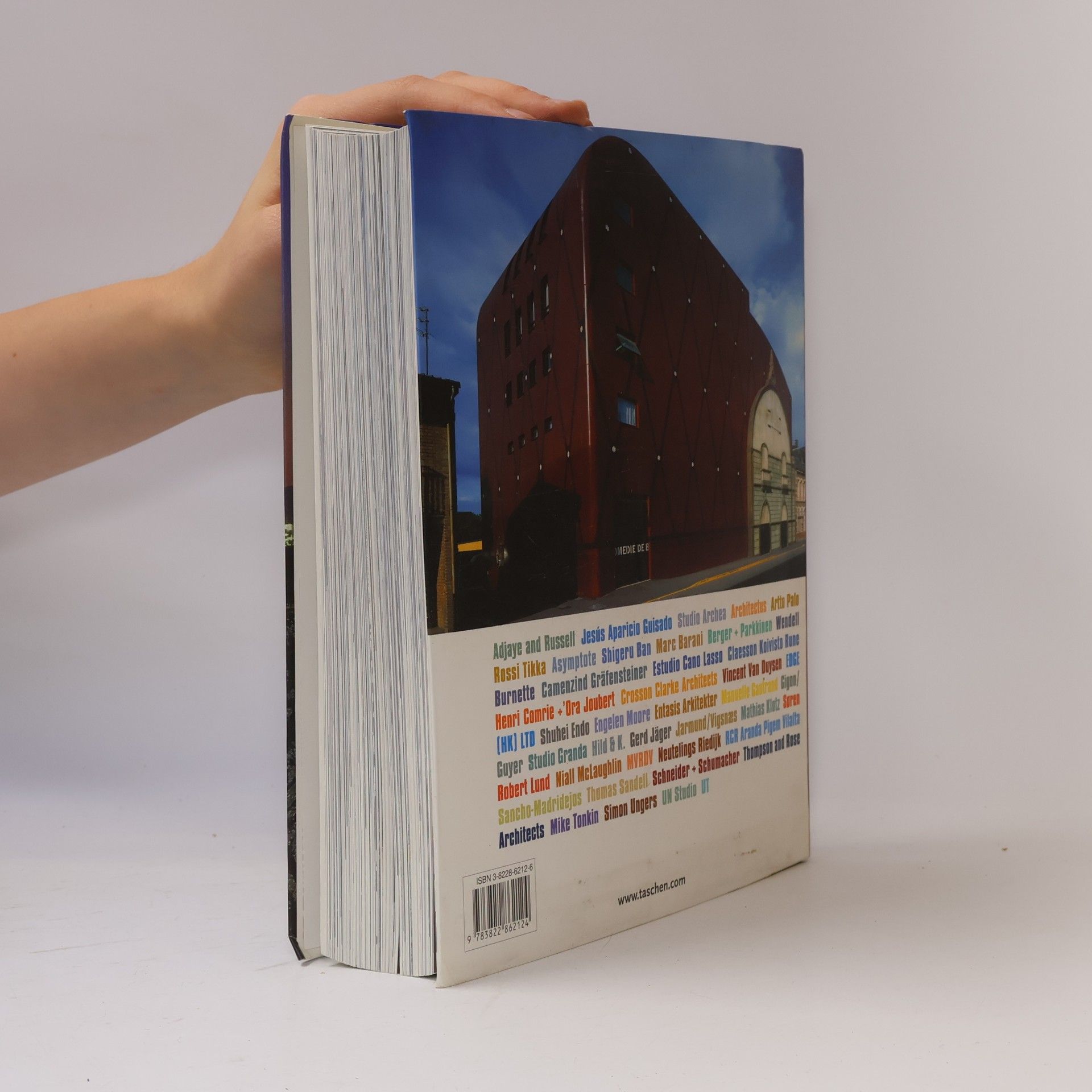 Jessica Cargill Thompson 40 architects under 40 = 40 architectes de moins de 40 ans = 40 architekten unter 40