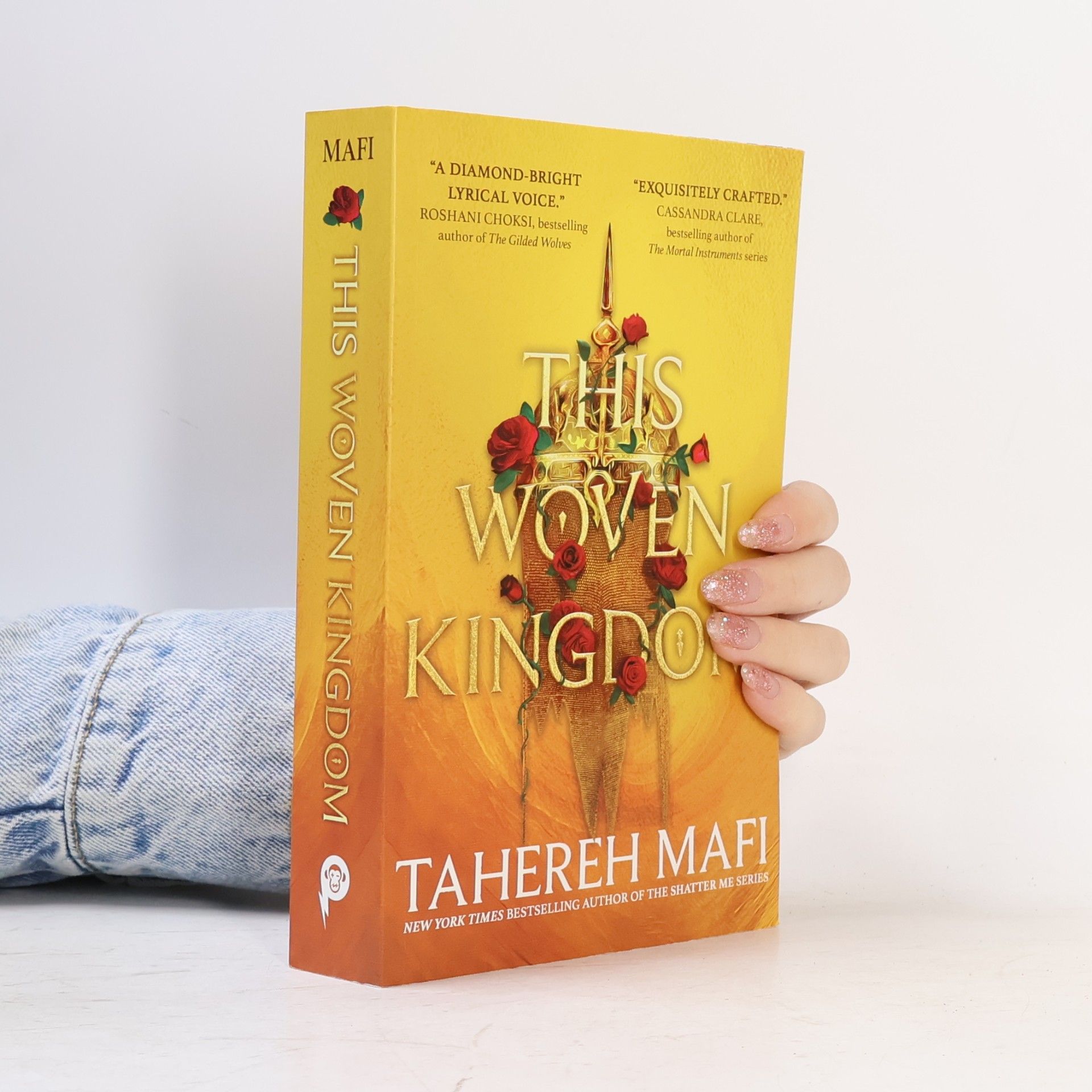 Tahereh Mafi This Woven Kingdom