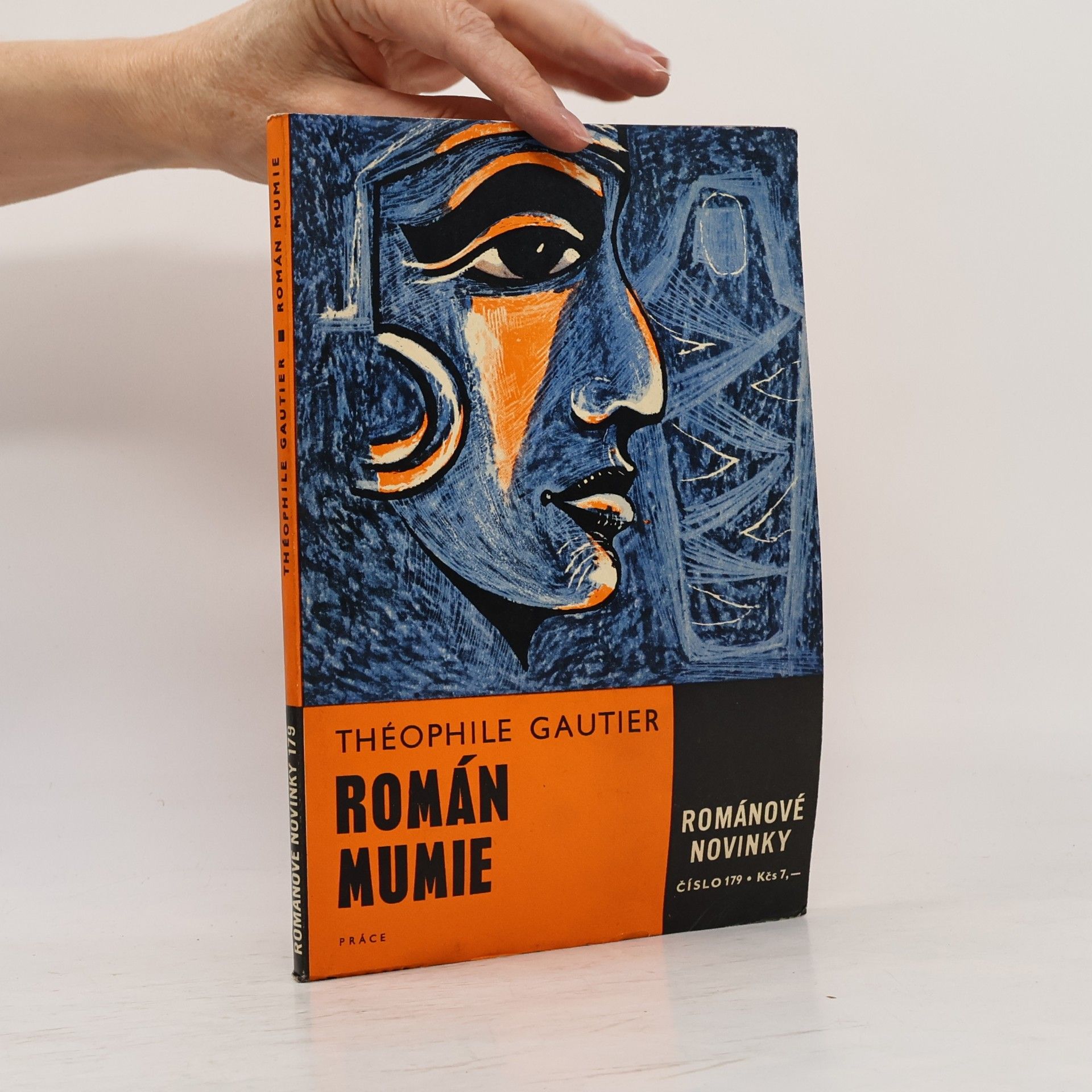 Román mumie