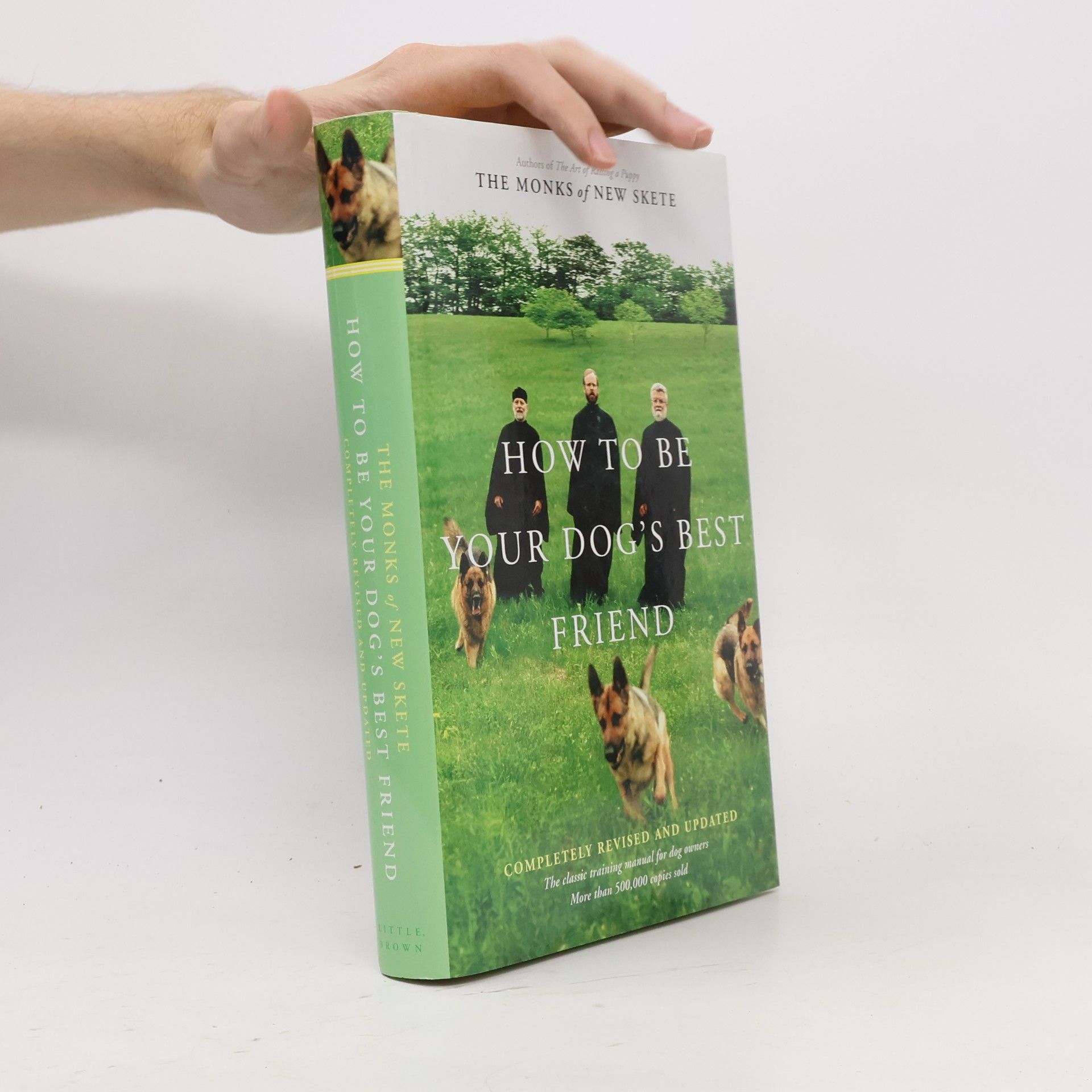 Various authors The Art of Raising a Puppy