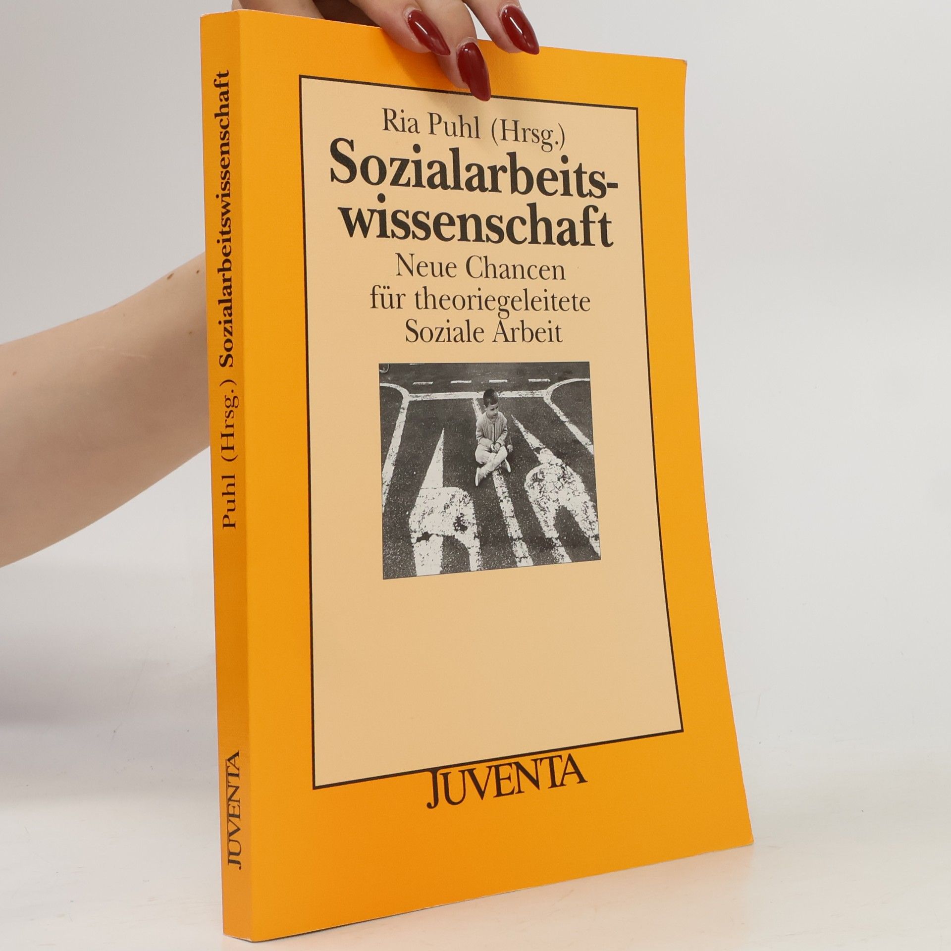 Ria Puhl Sozialarbeitswissenschaft