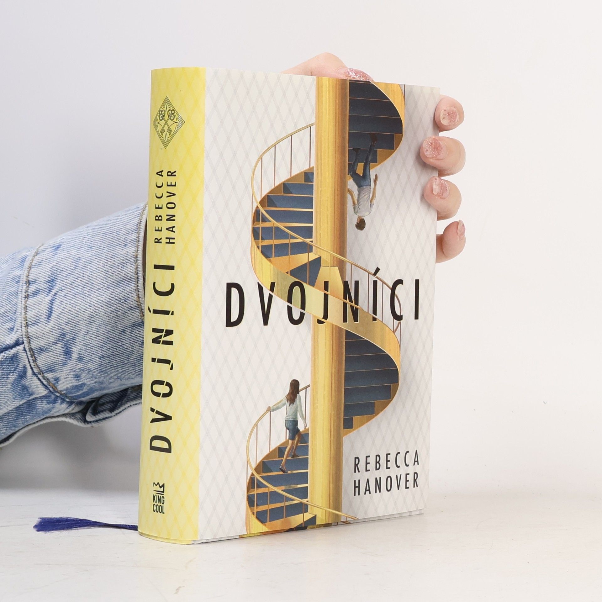 Rebecca Hanover Dvojníci