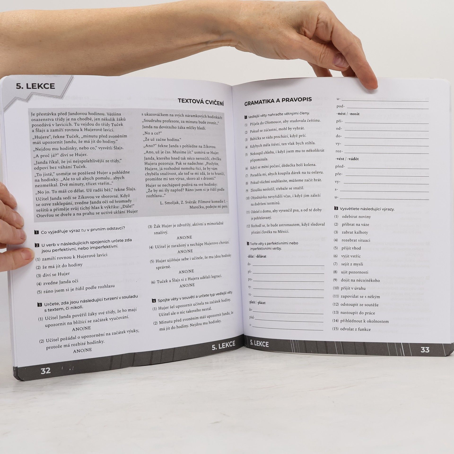 Darina Hradilová Czech it up! 5 : čeština pro cizince : úroveň C1 : cvičebnice = Czech for foreigners : level C1 : workbook