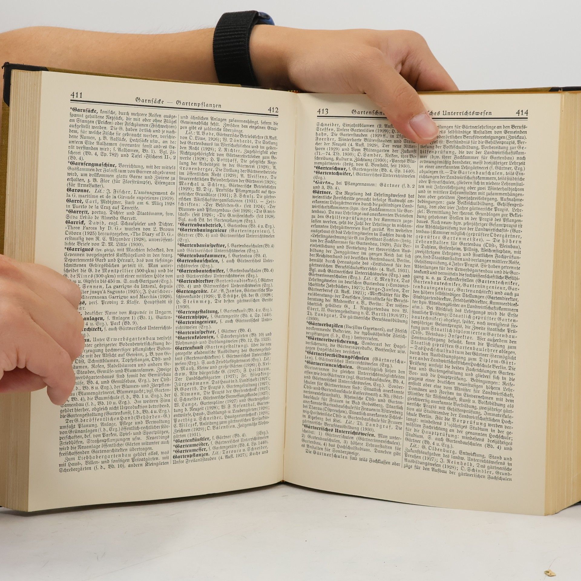 Autorenkollektiv Meyers Lexikon 14