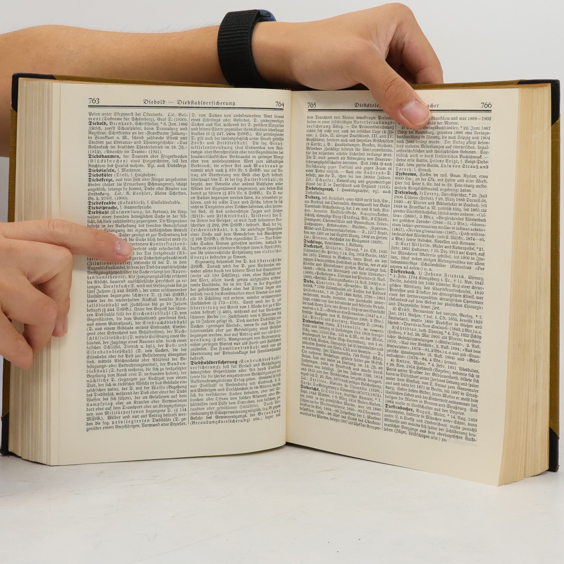 Autorenkollektiv Meyers Lexikon 3. Conti bis Engmäuler