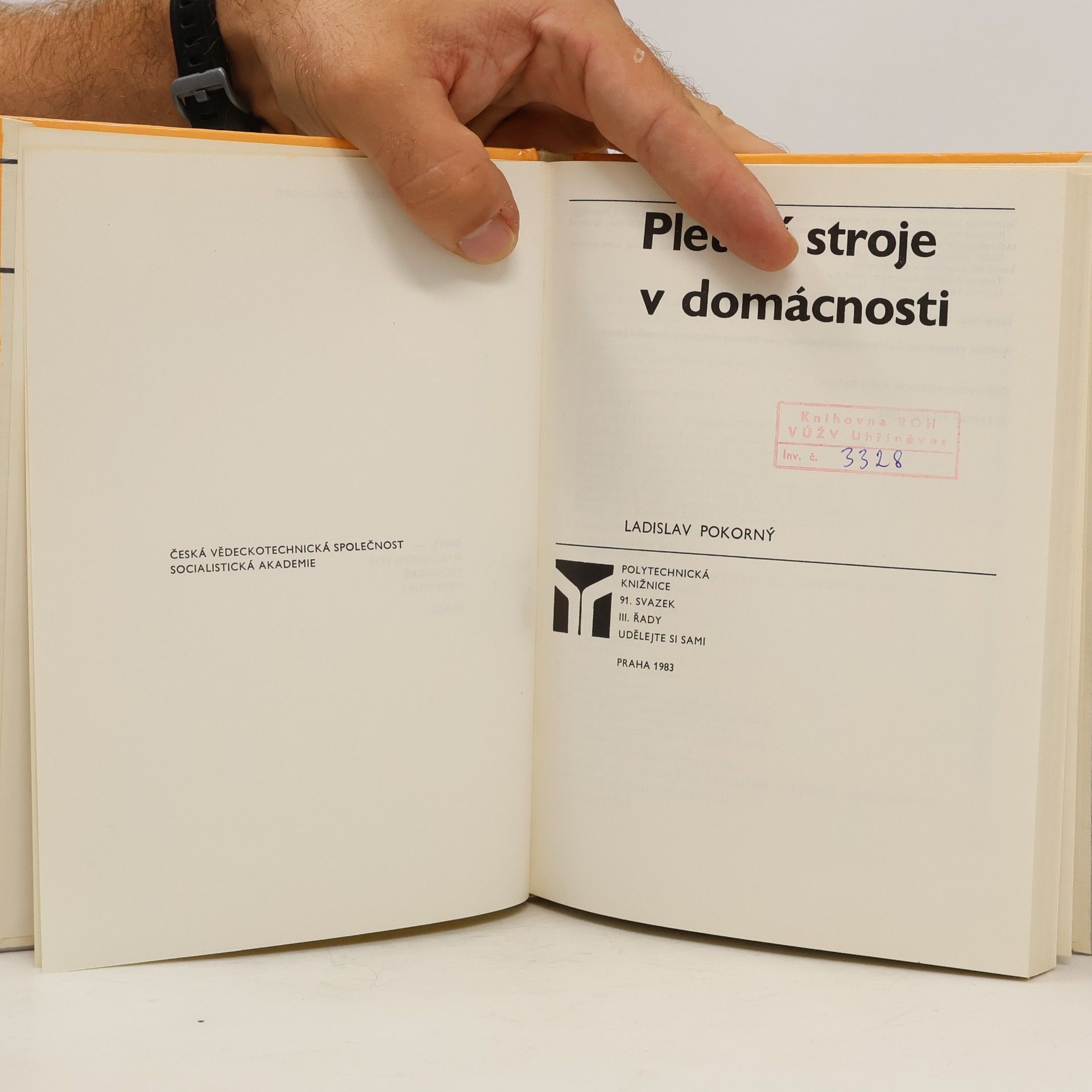 Ladislav Pokorný Pletací stroje v domácnosti
