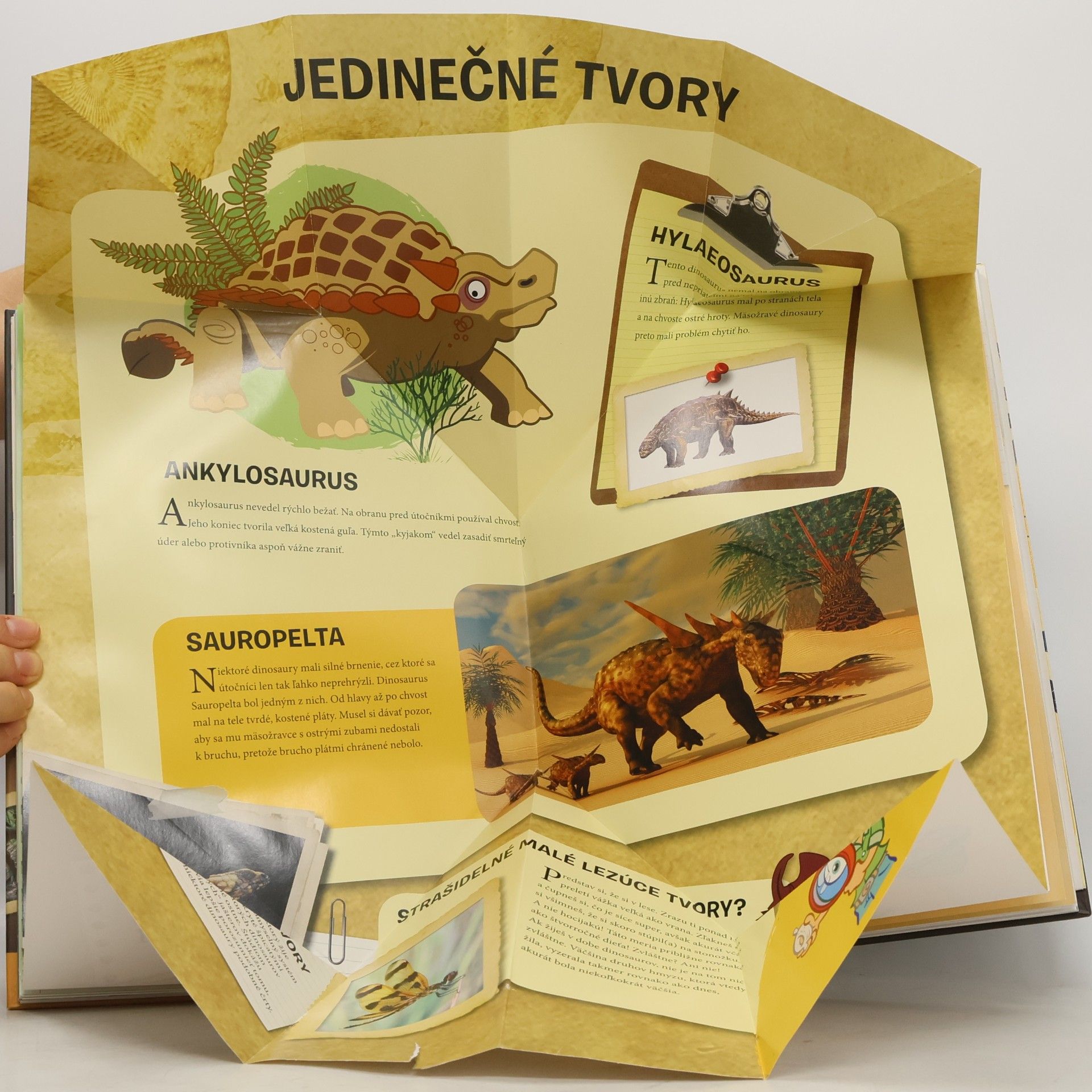 Jo Dupre bvba Rozkladací atlas Dinosaurov