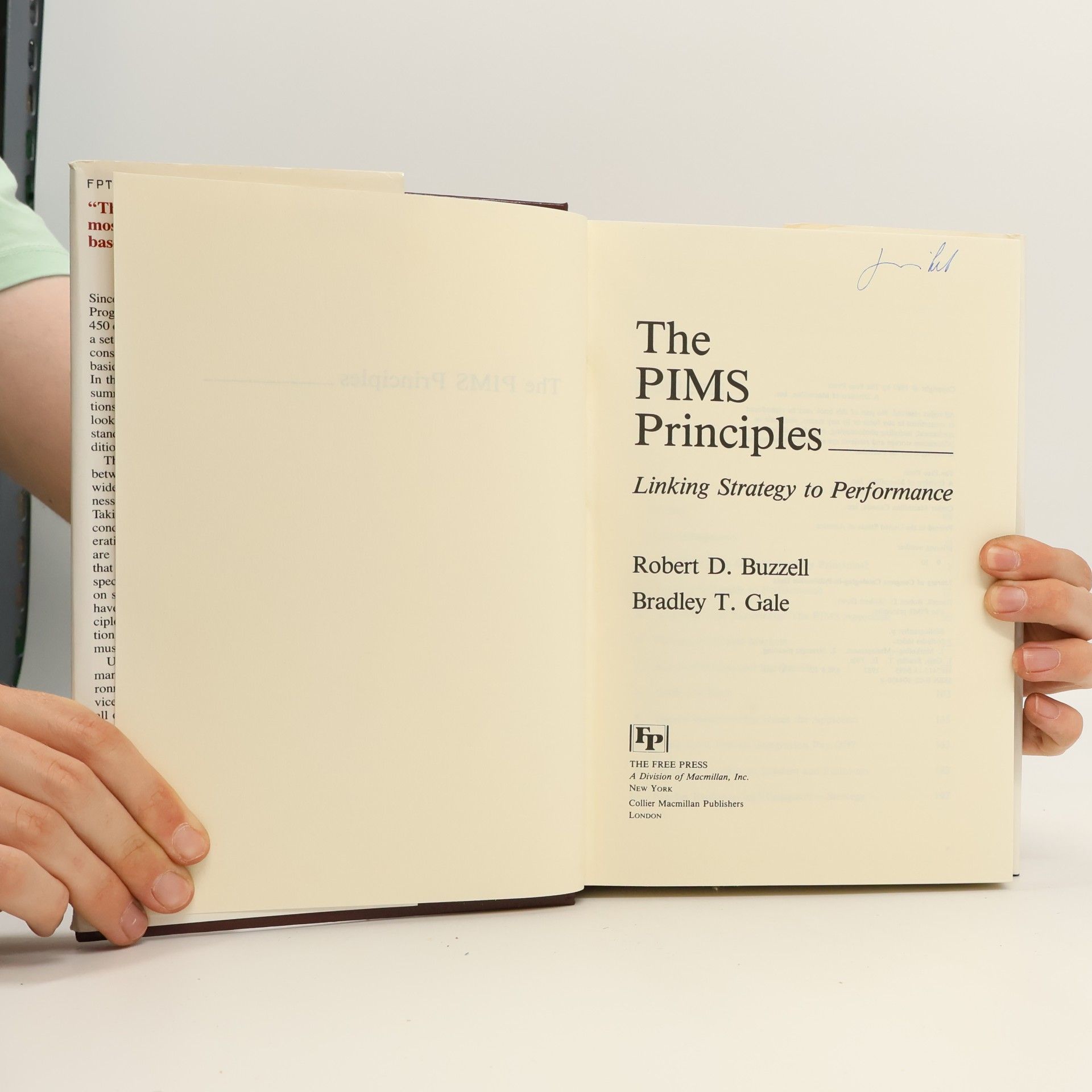 Robert Dow Buzzell The PIMS Principles