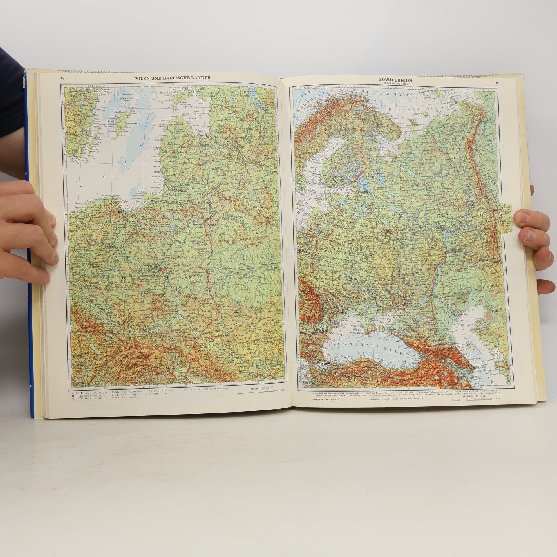Various authors Der neue Haus-Atlas