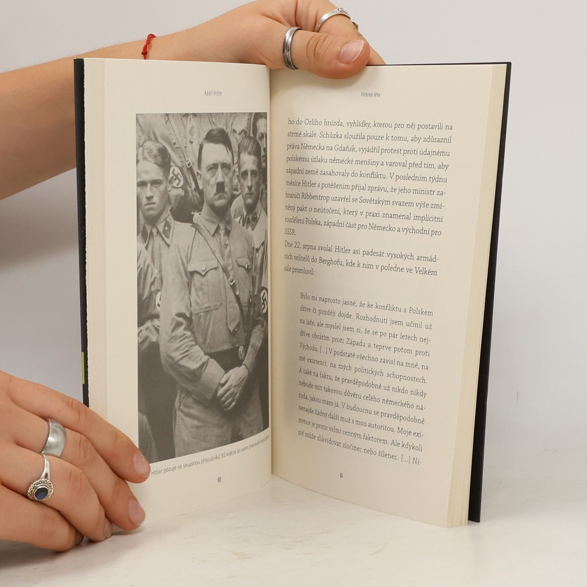 Autorenkollektiv Protagonisté druhé světové války. Adolf Hitler